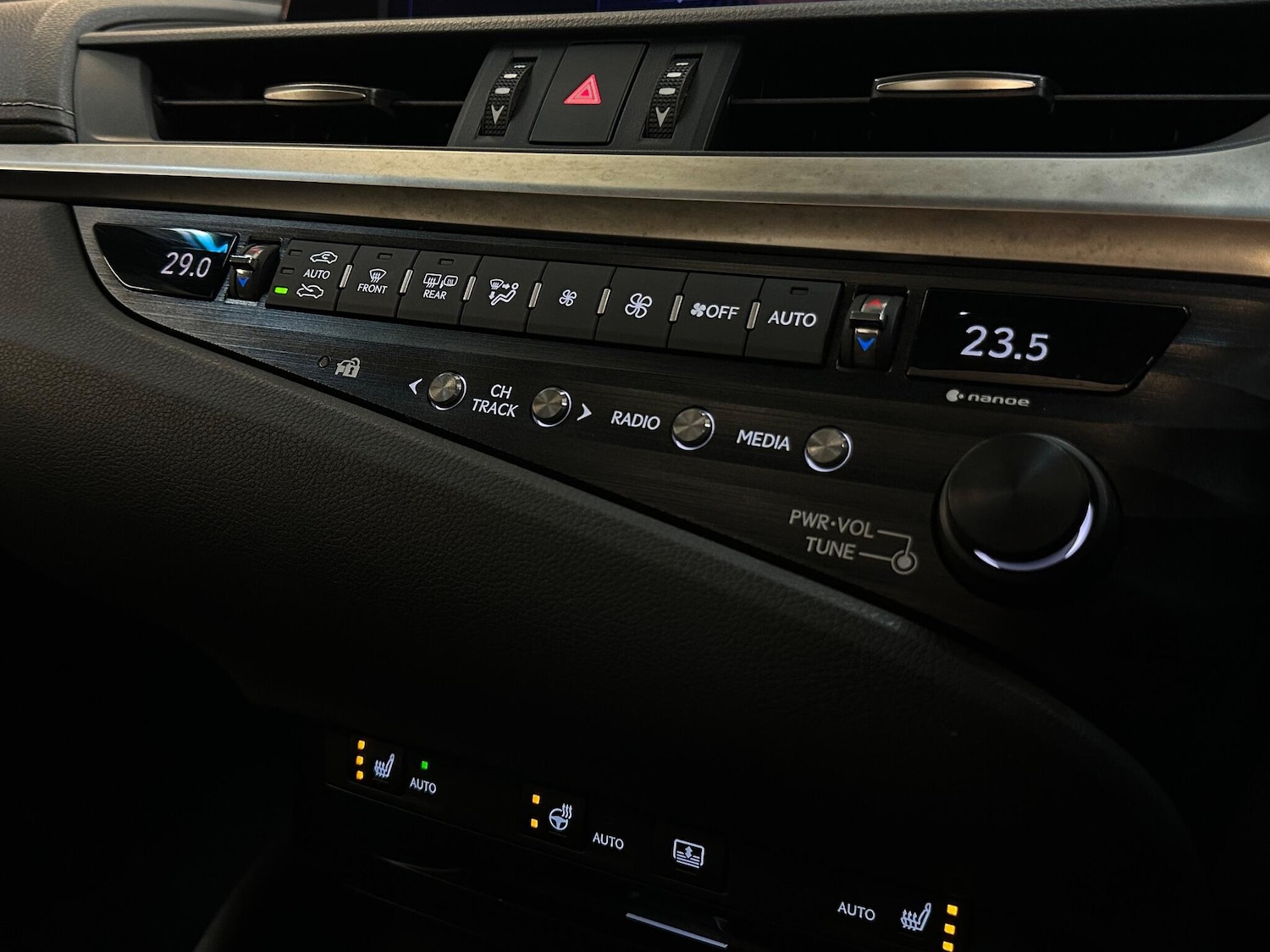 Used Lexus ES 2019 for sale - 76866119: Photo 25