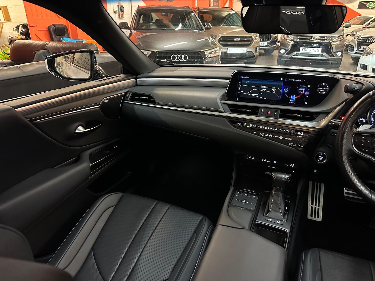 Used Lexus ES 2019 for sale - 76866119: Photo 50