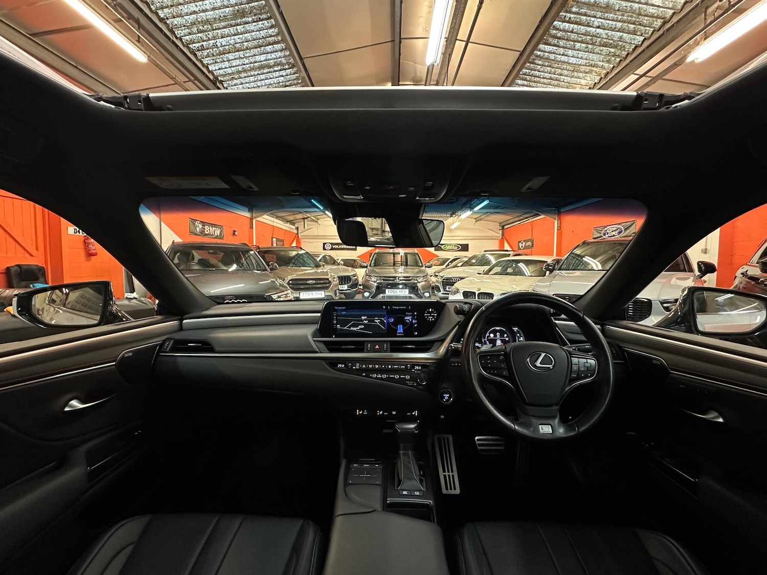 Used Lexus ES 2019 for sale - 76866119: Photo 53