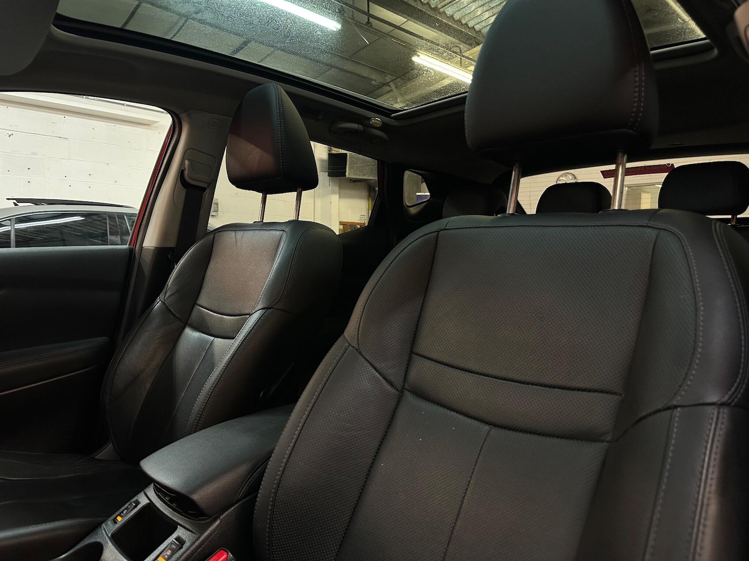 Used Nissan Qashqai 2015 for sale - 76752469: Photo 15