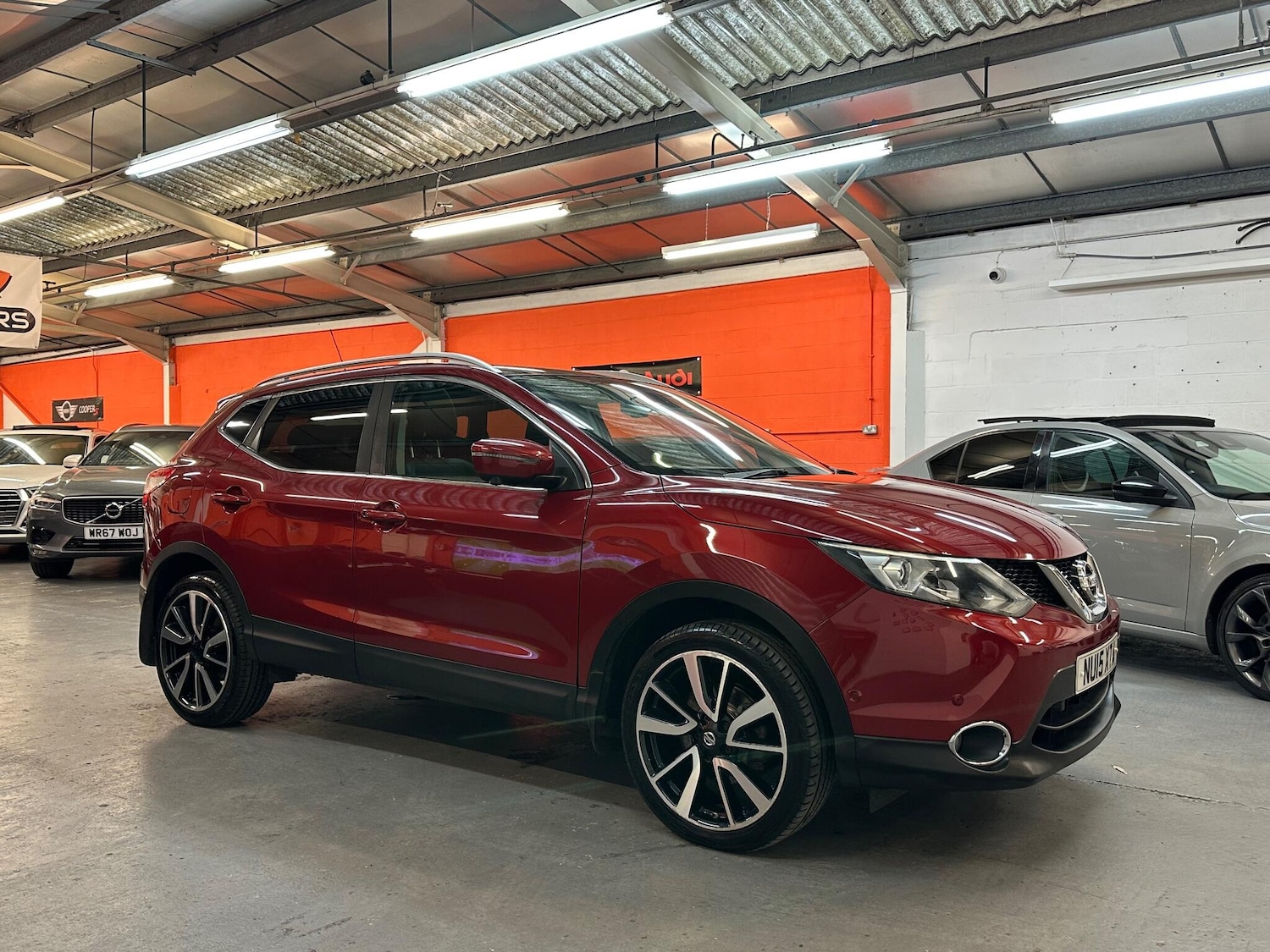 Used Nissan Qashqai 2015 for sale - 76752469: Photo 3