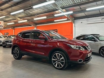 Used Nissan Qashqai 2015 for sale - 76752469: Photo