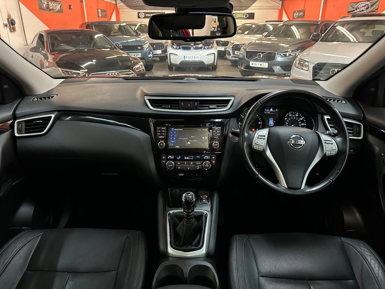 Used Nissan Qashqai 2015 for sale - 76752469: Photo 43