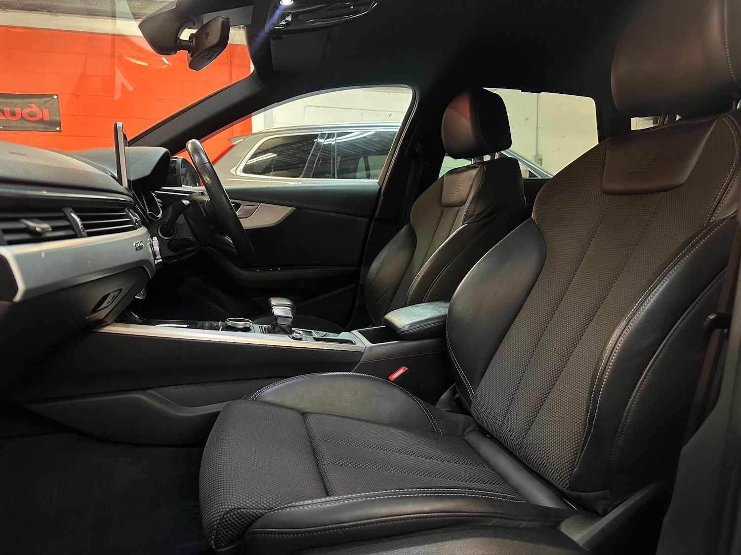 Used Audi A4 2016 for sale - 77537642: Photo 16