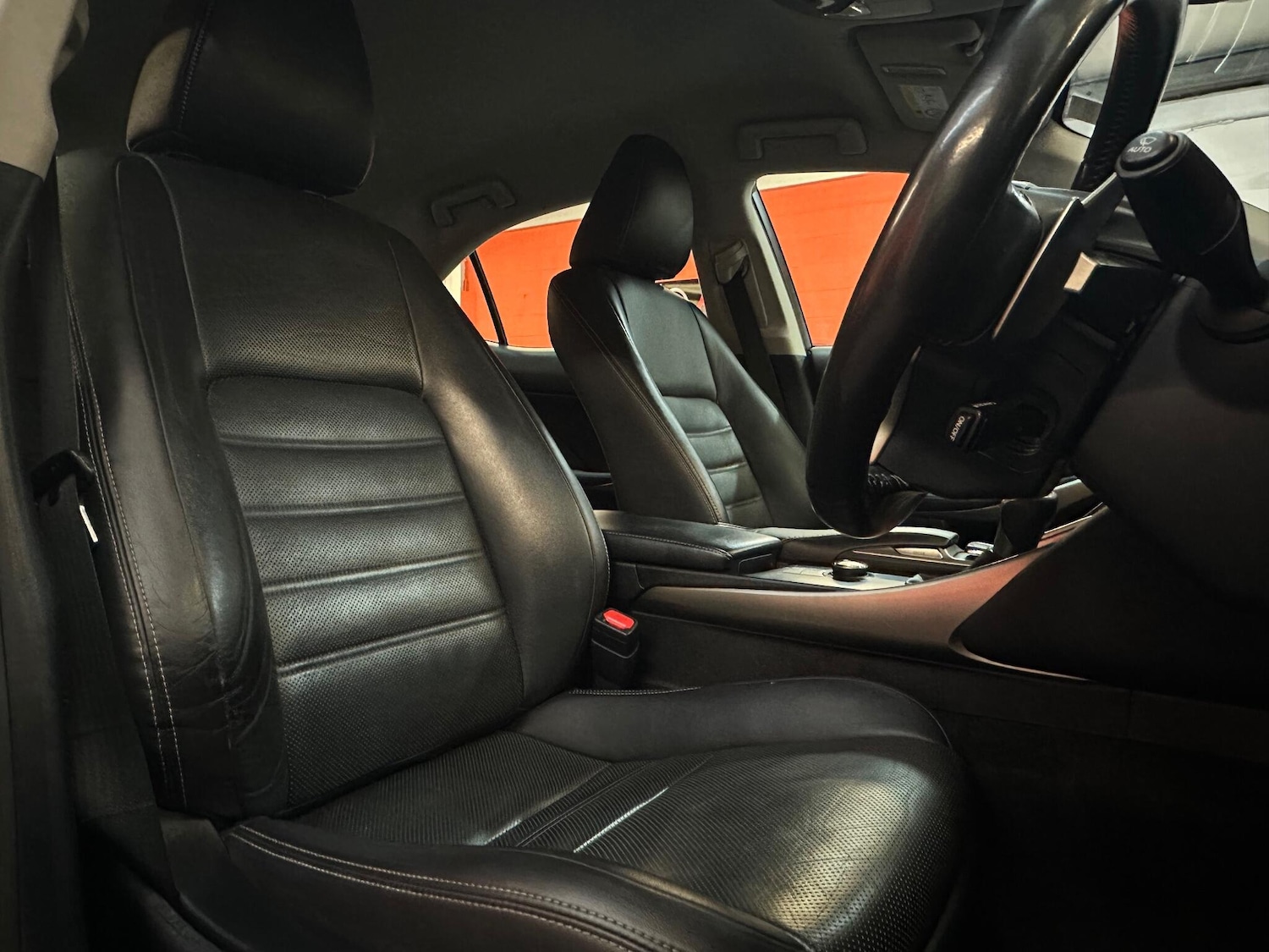 Used Lexus IS 2019 for sale - 76666498: Photo 11