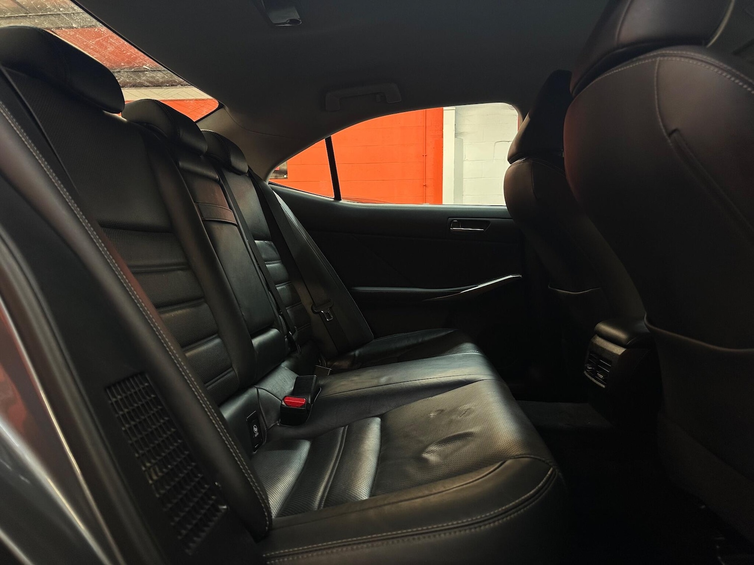 Used Lexus IS 2019 for sale - 76666498: Photo 18