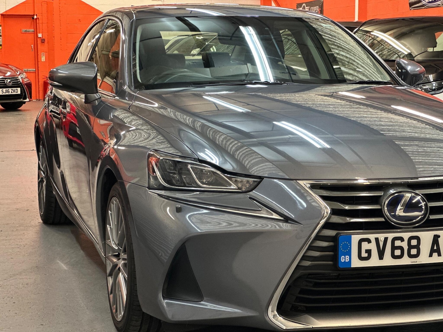 Used Lexus IS 2019 for sale - 76666498: Photo 40