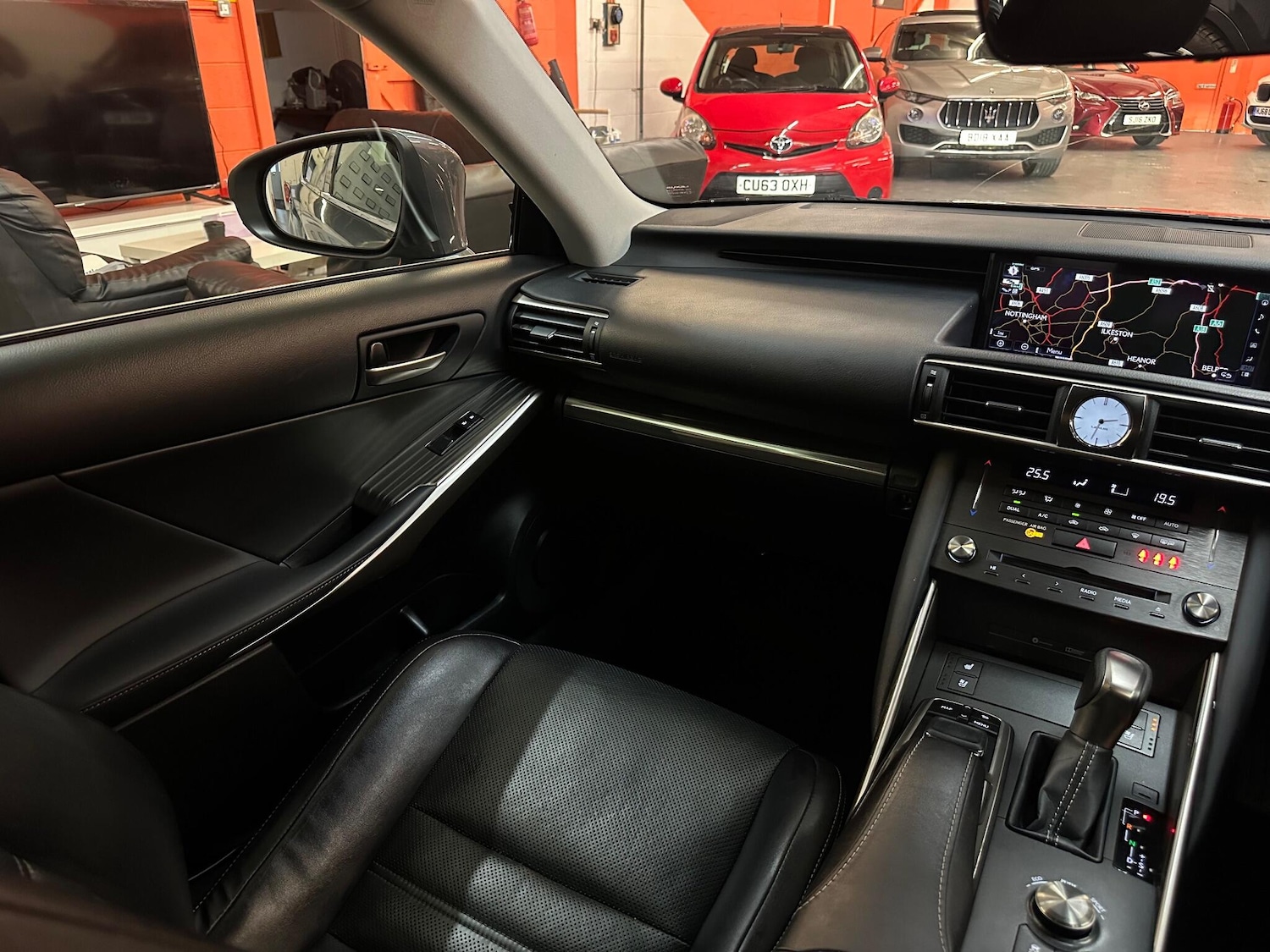 Used Lexus IS 2019 for sale - 76666498: Photo 44