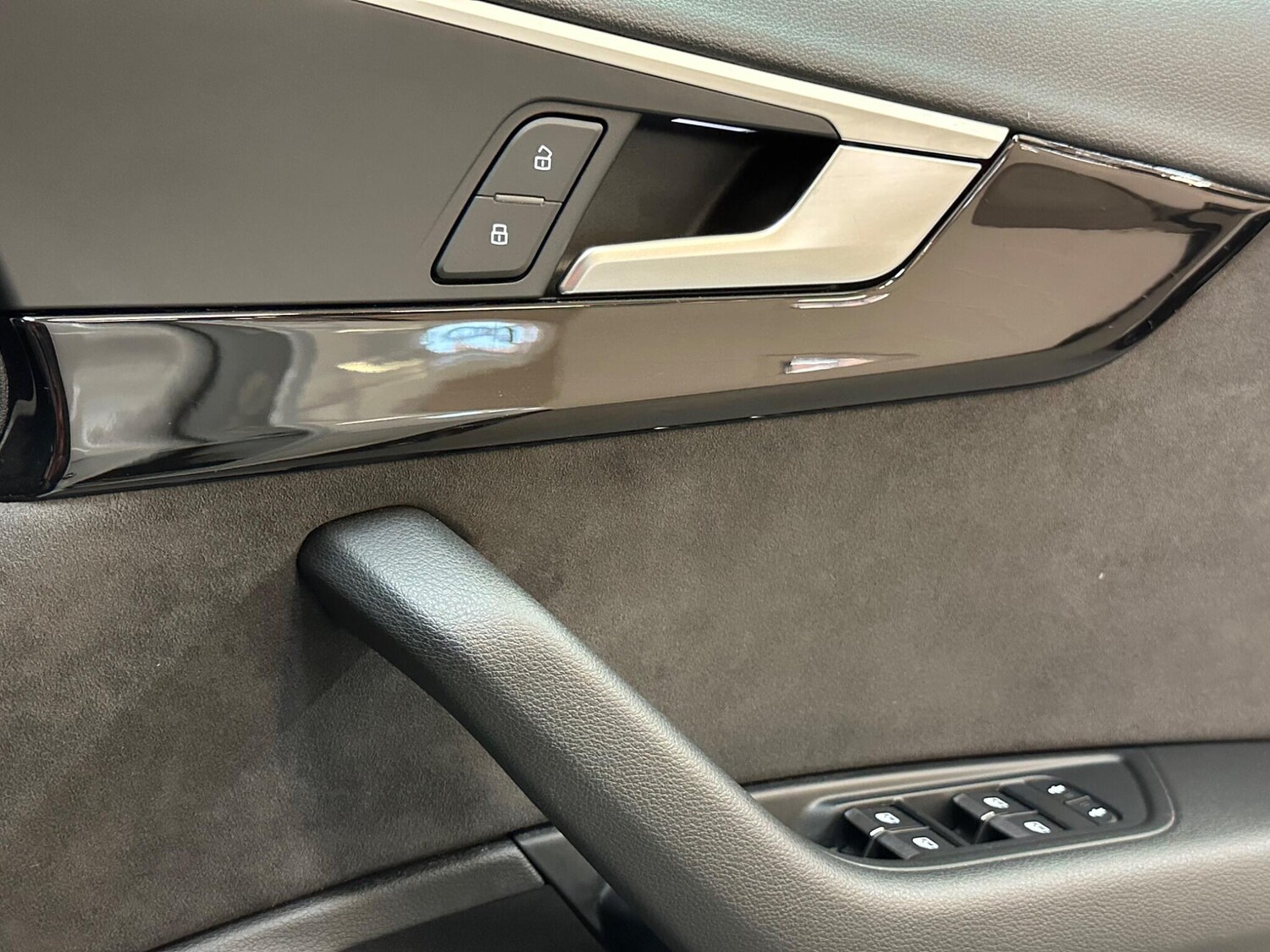 Used Audi A4 for sale - 78048095: Photo 36