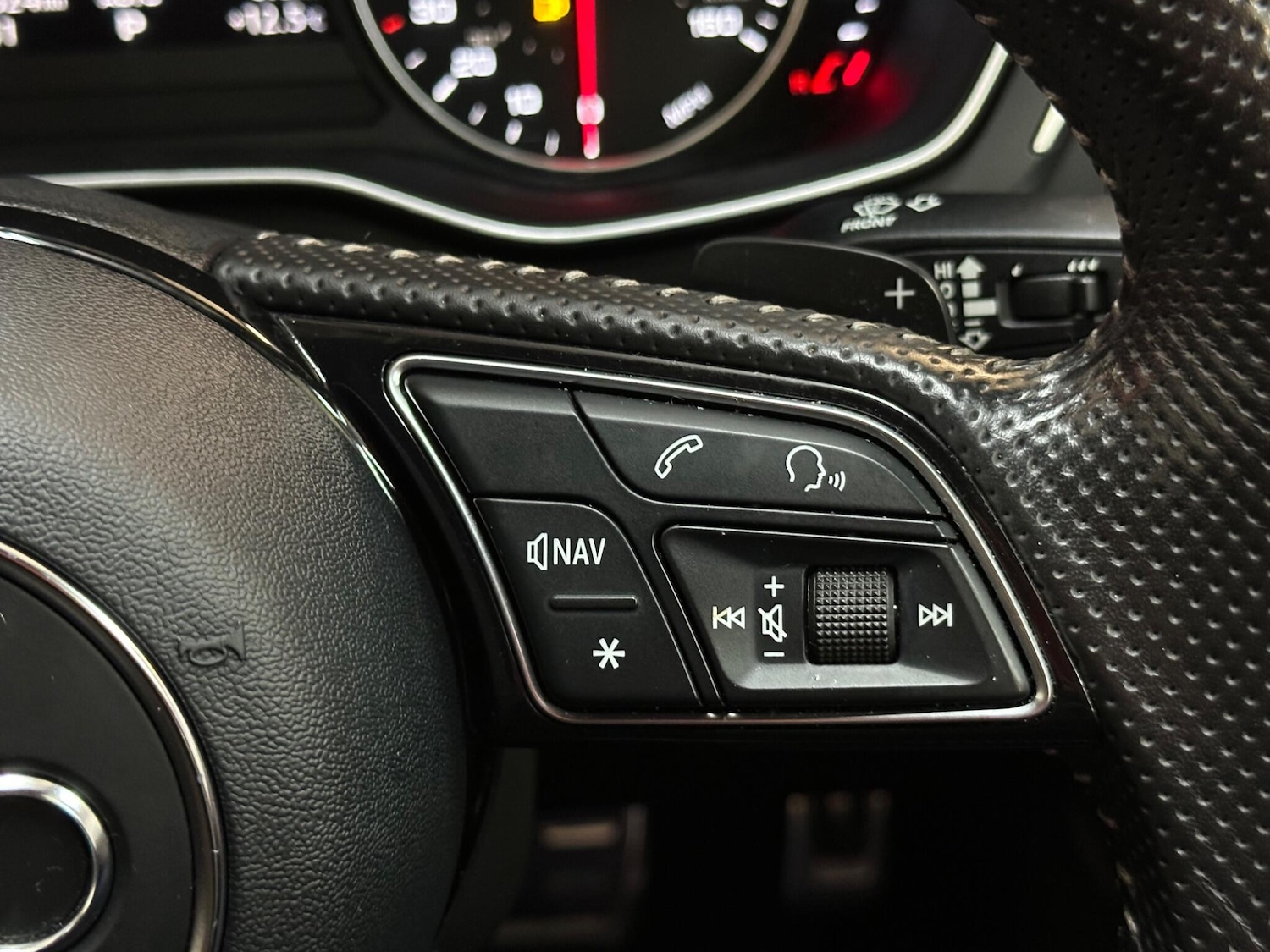 Used Audi A4 2016 for sale - 77798922: Photo 29