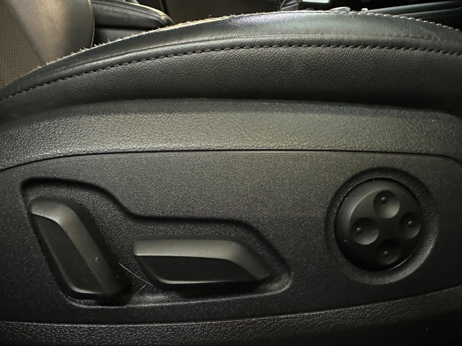 Used Audi A4 2016 for sale - 77798922: Photo 33