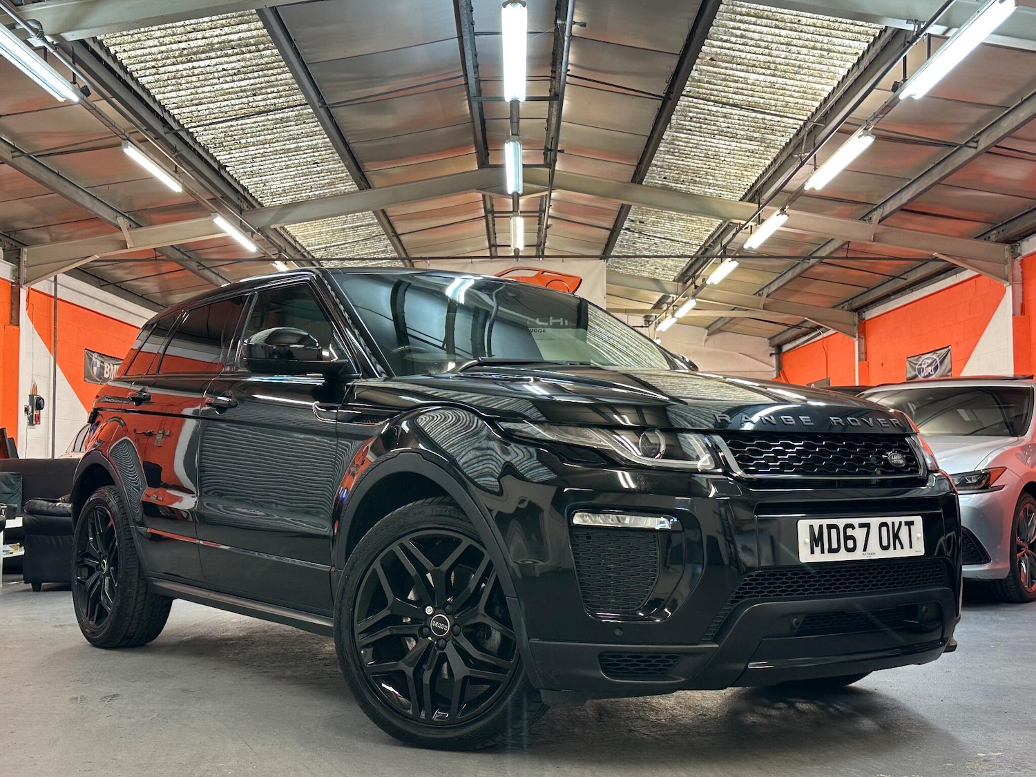 Used Land Rover Range Rover Evoque 2018 for sale - 76913455: Photo 1