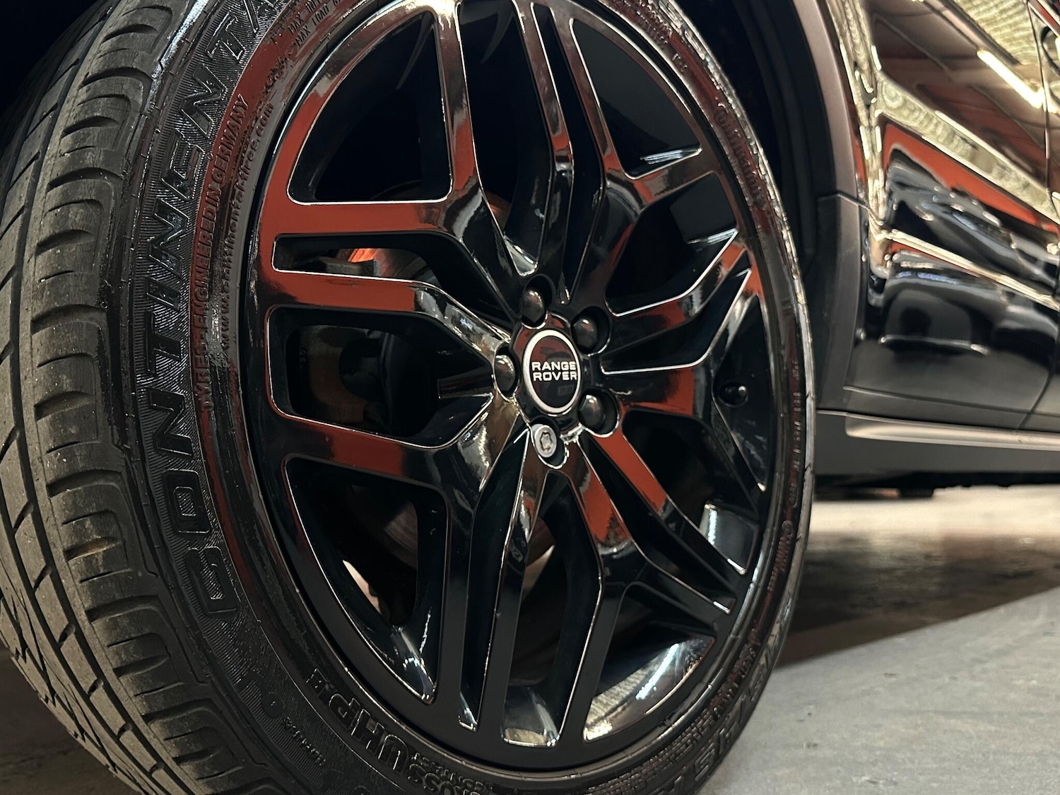 Used Land Rover Range Rover Evoque 2018 for sale - 76913455: Photo 11