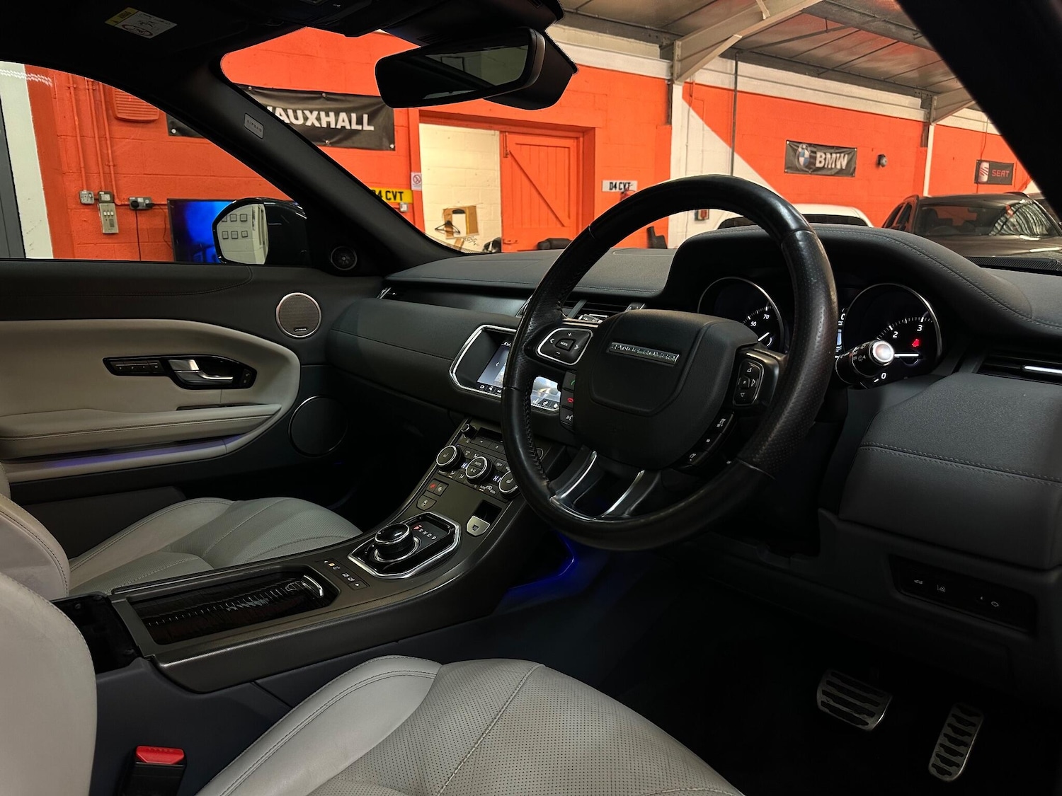 Used Land Rover Range Rover Evoque 2018 for sale - 76913455: Photo 12