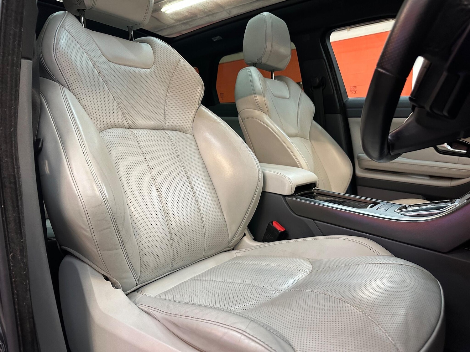 Used Land Rover Range Rover Evoque 2018 for sale - 76913455: Photo 14