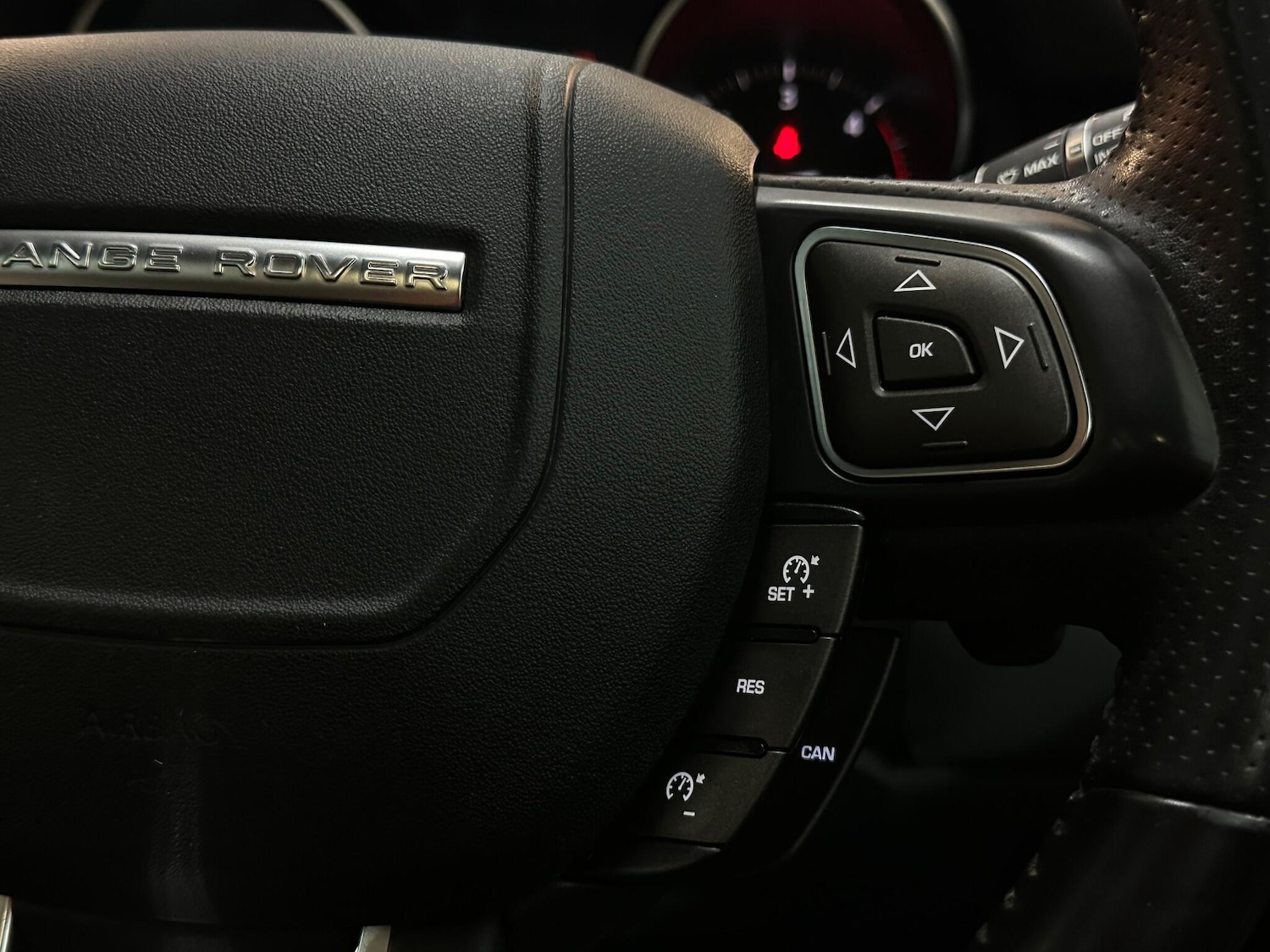 Used Land Rover Range Rover Evoque 2018 for sale - 76913455: Photo 32