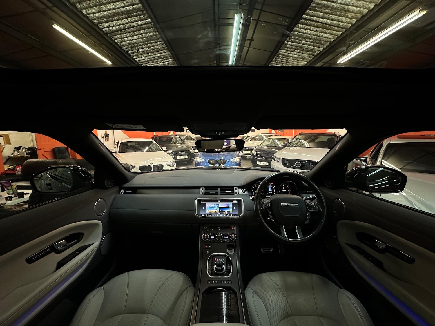 Used Land Rover Range Rover Evoque 2018 for sale - 76913455: Photo 45