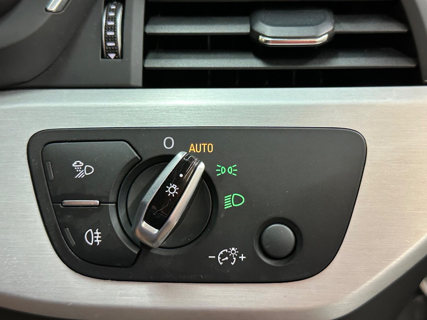 Vehicle 35