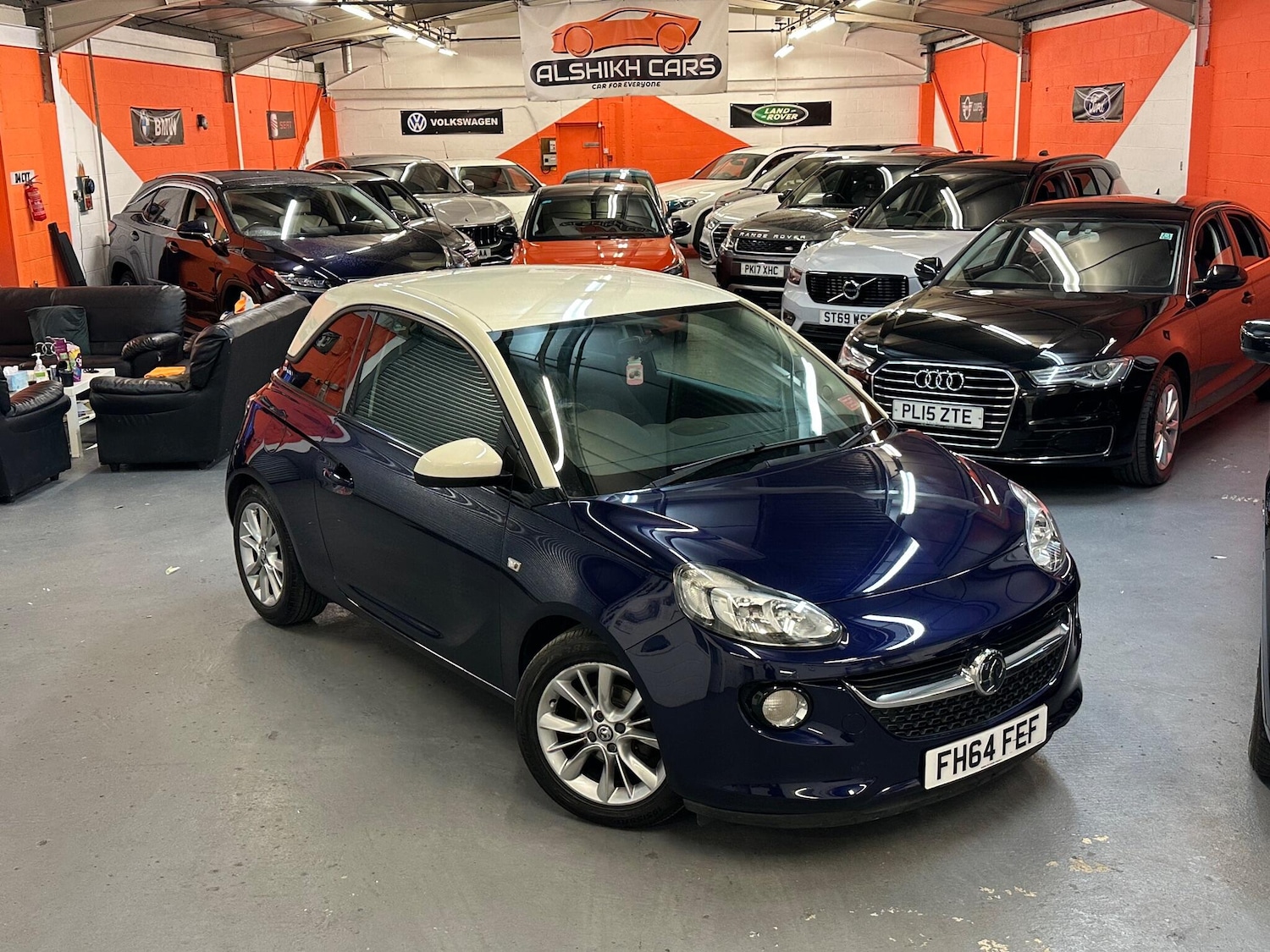 Used Vauxhall ADAM 2014 for sale - 76936346: Photo 2