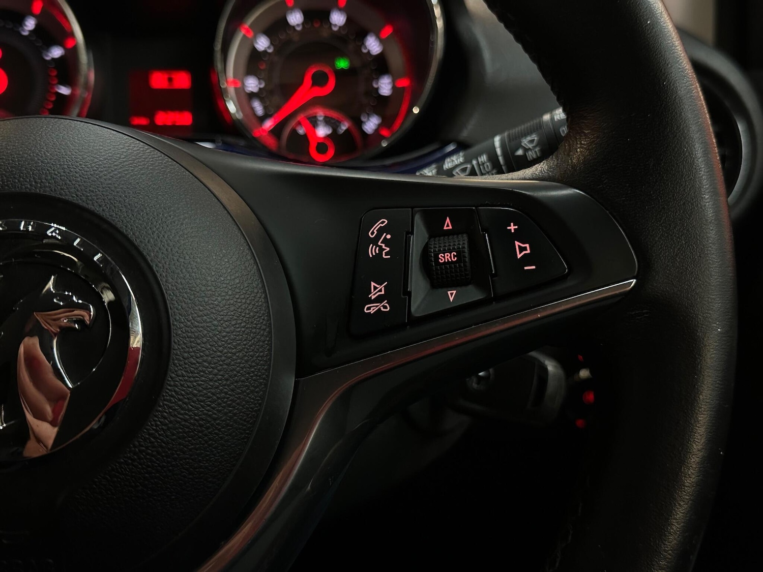 Used Vauxhall ADAM 2014 for sale - 76936346: Photo 28