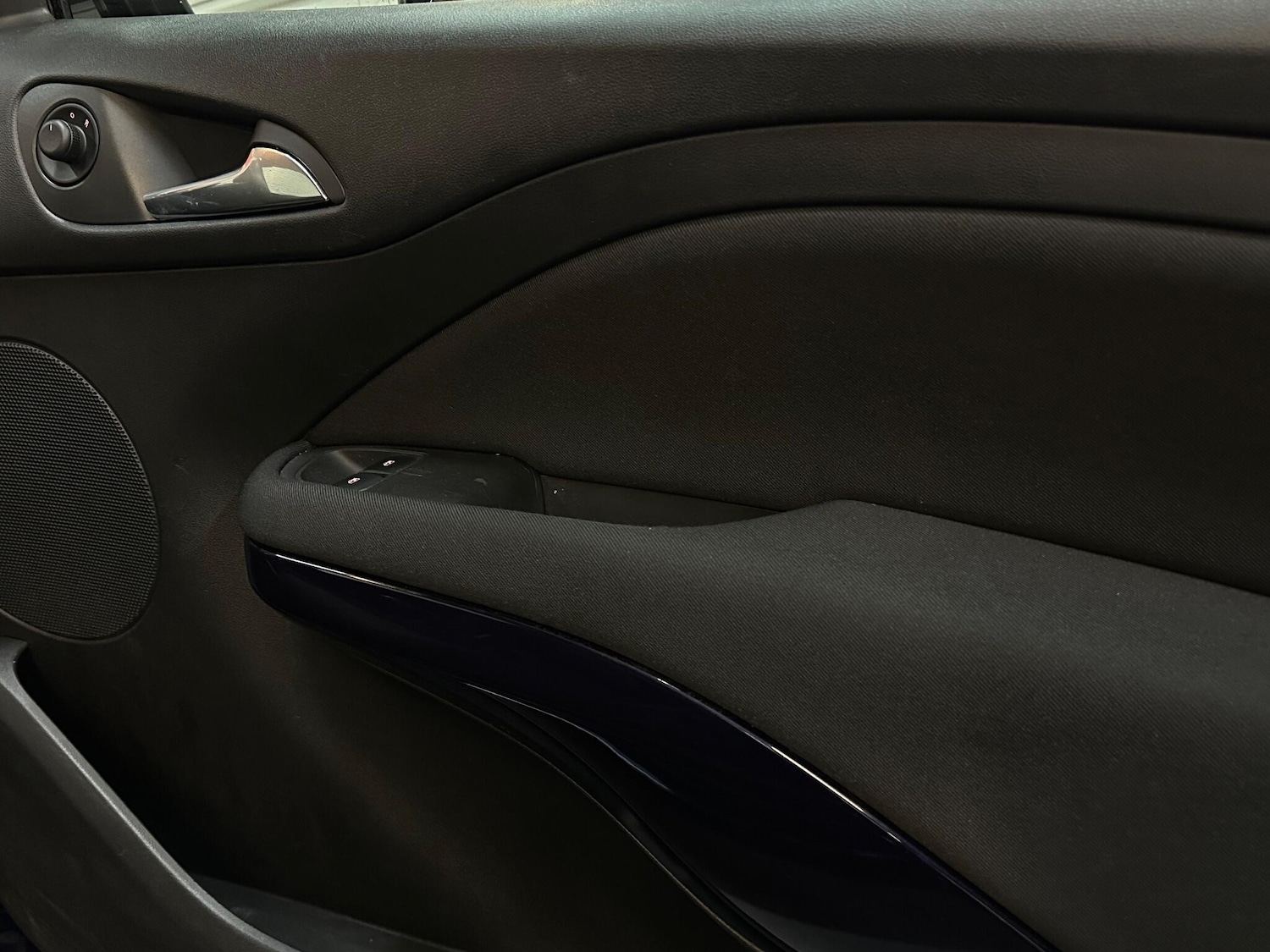 Used Vauxhall ADAM 2014 for sale - 76936346: Photo 31