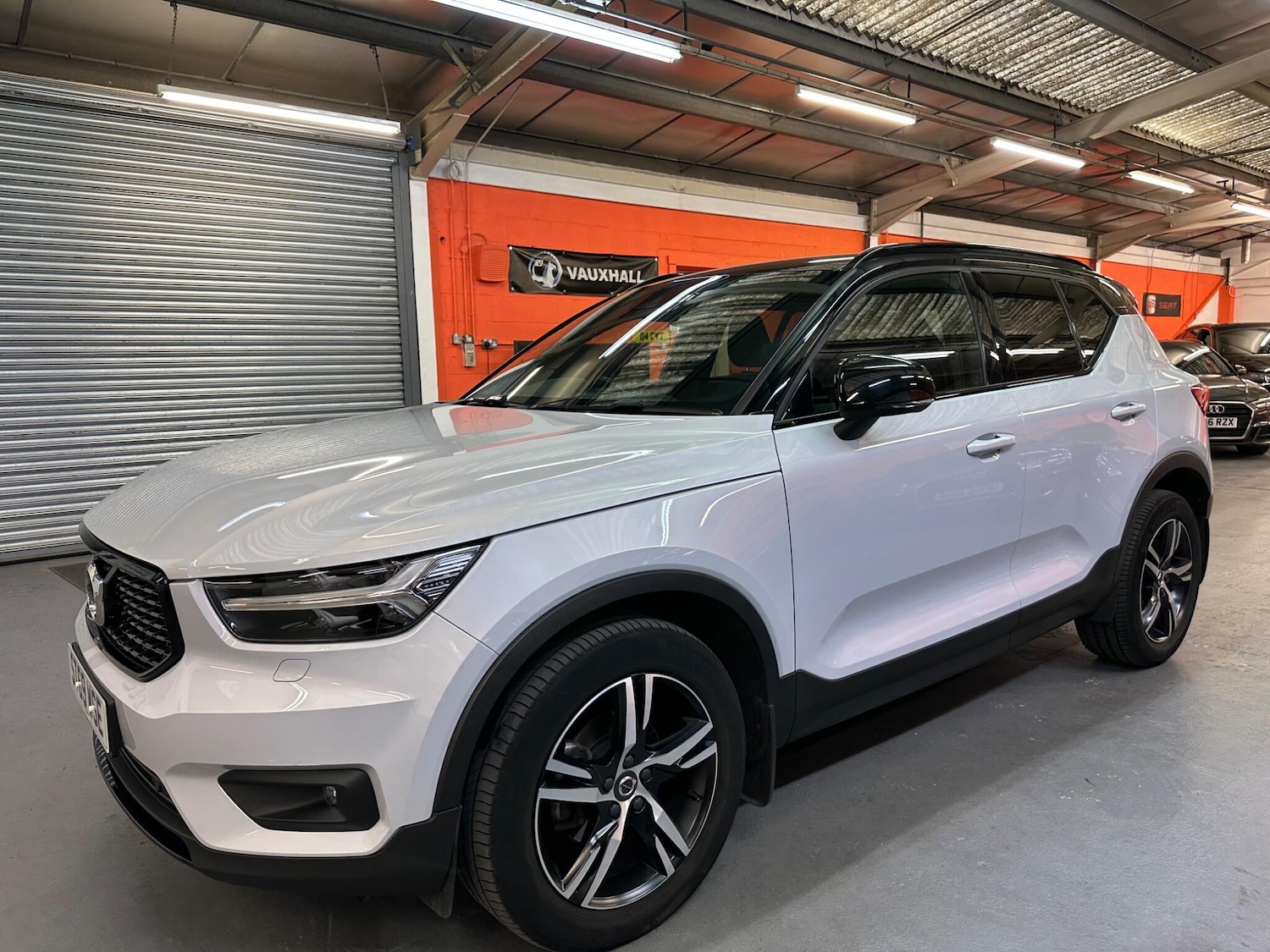 Used Volvo XC40 for sale - 76993279: Photo 5