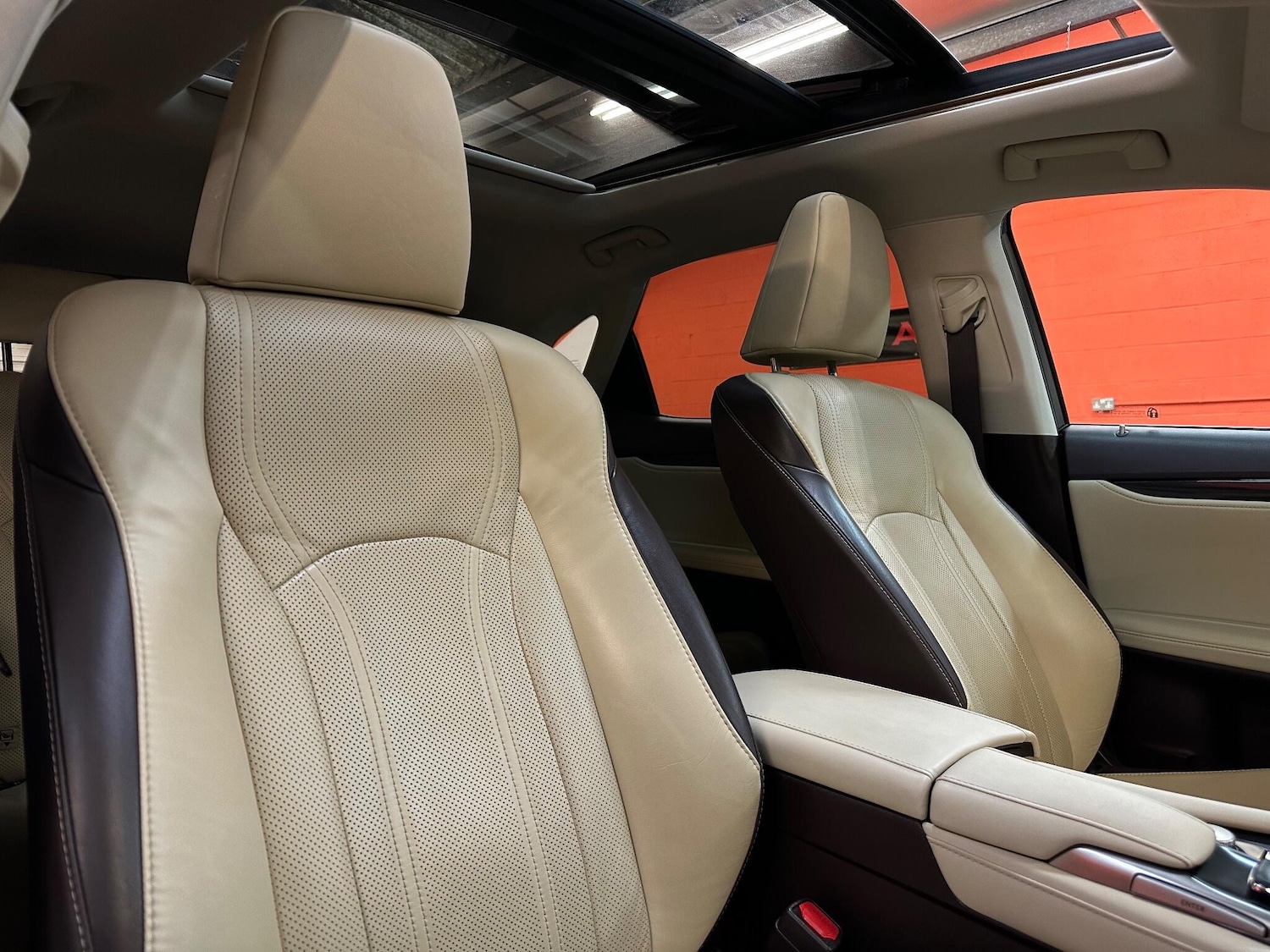 Used Lexus RX for sale - 76886715: Photo 12