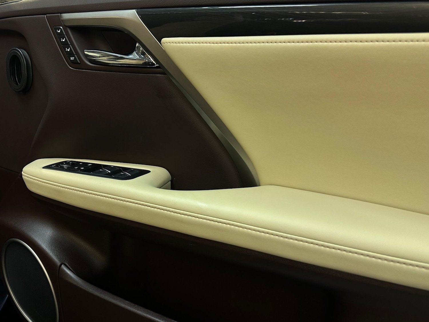 Used Lexus RX for sale - 76886715: Photo 35