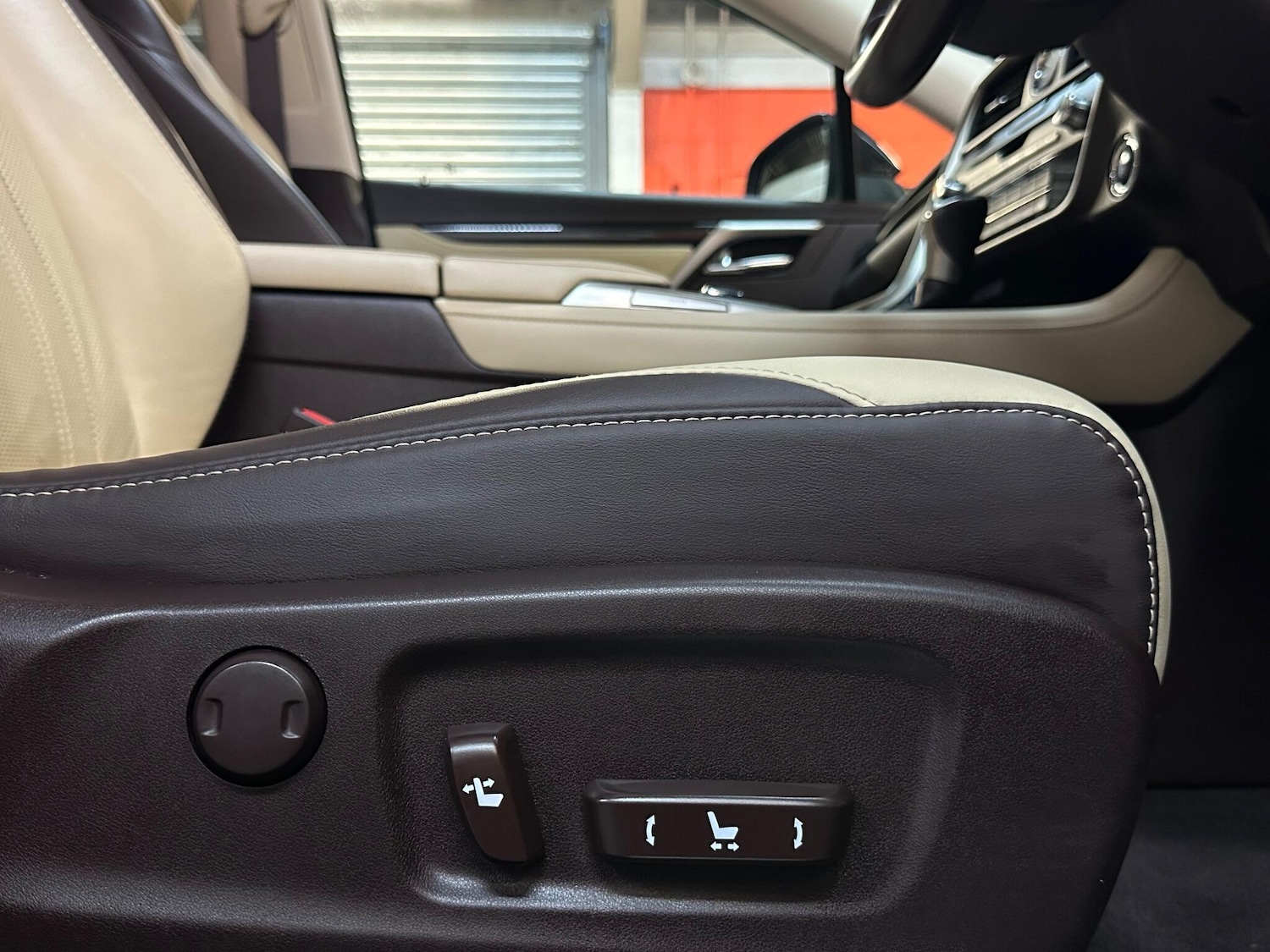 Used Lexus RX for sale - 76886715: Photo 36