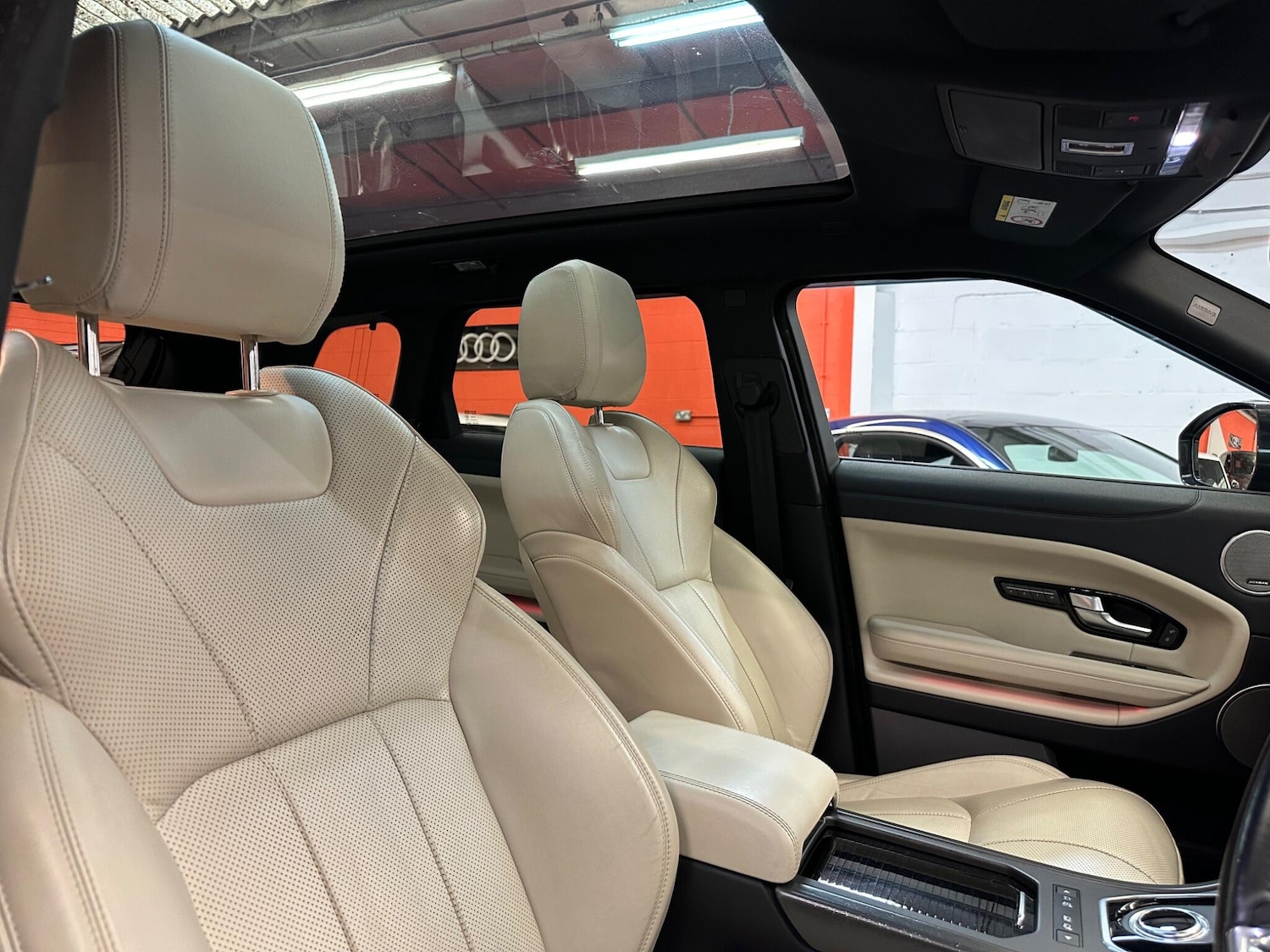 Used Land Rover Range Rover Evoque for sale - 78141368: Photo 18