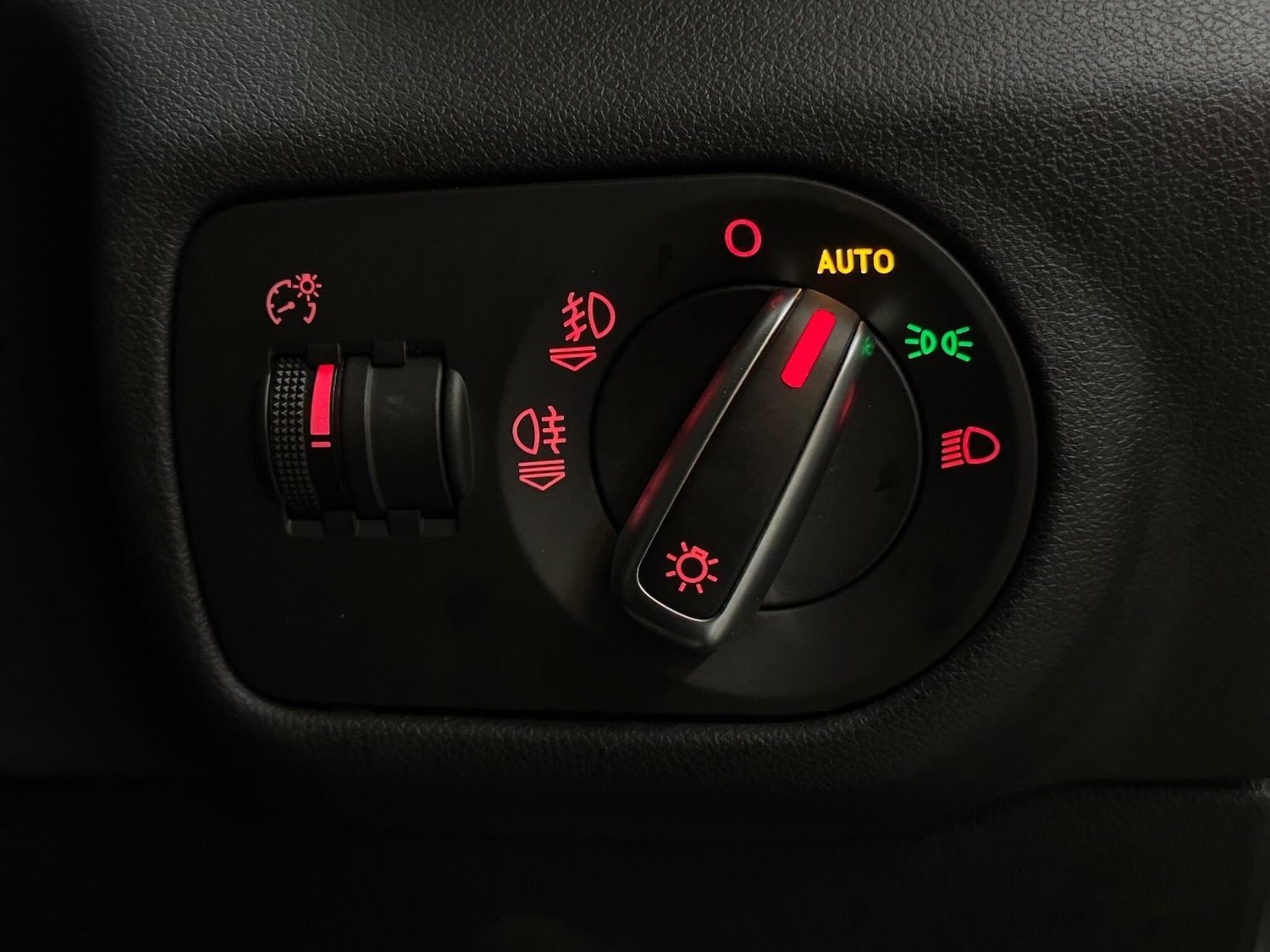 Used Audi A1 for sale - 77237729: Photo 33