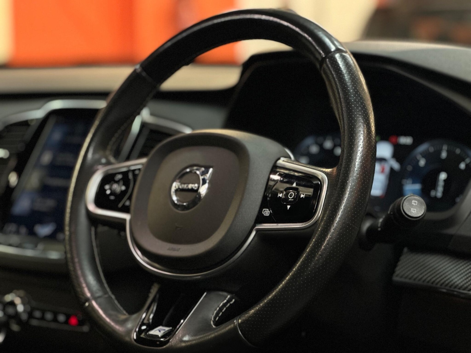 Used Volvo XC90 2016 for sale - 76759663: Photo 33