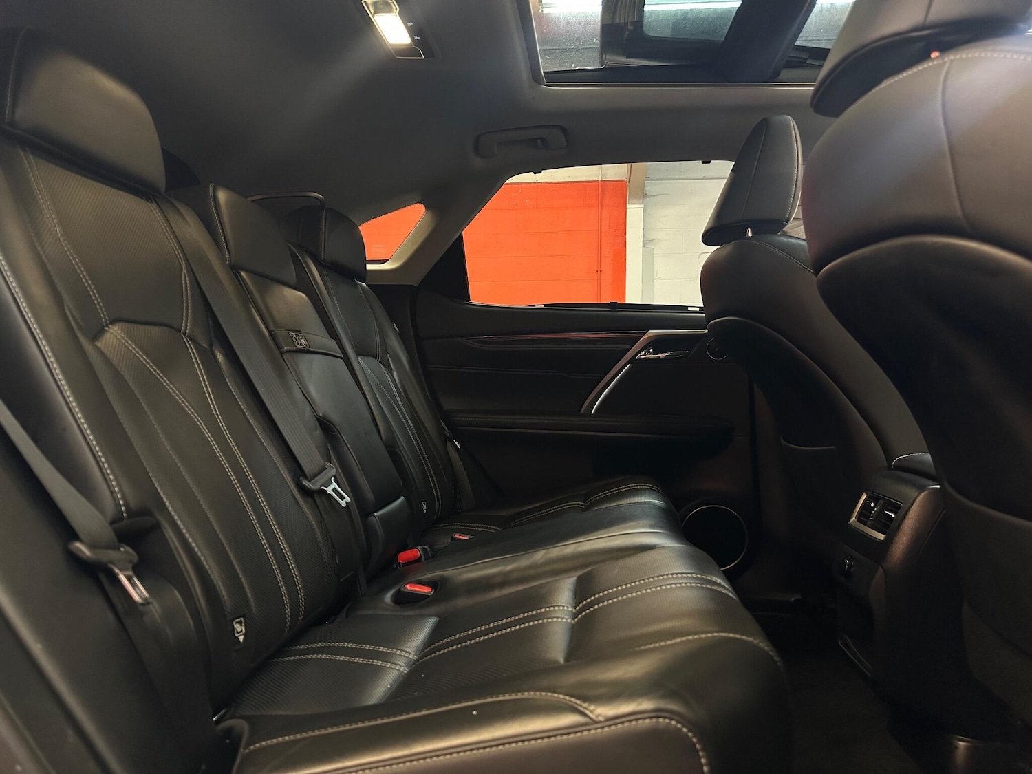 Used Lexus RX for sale - 76752454: Photo 16