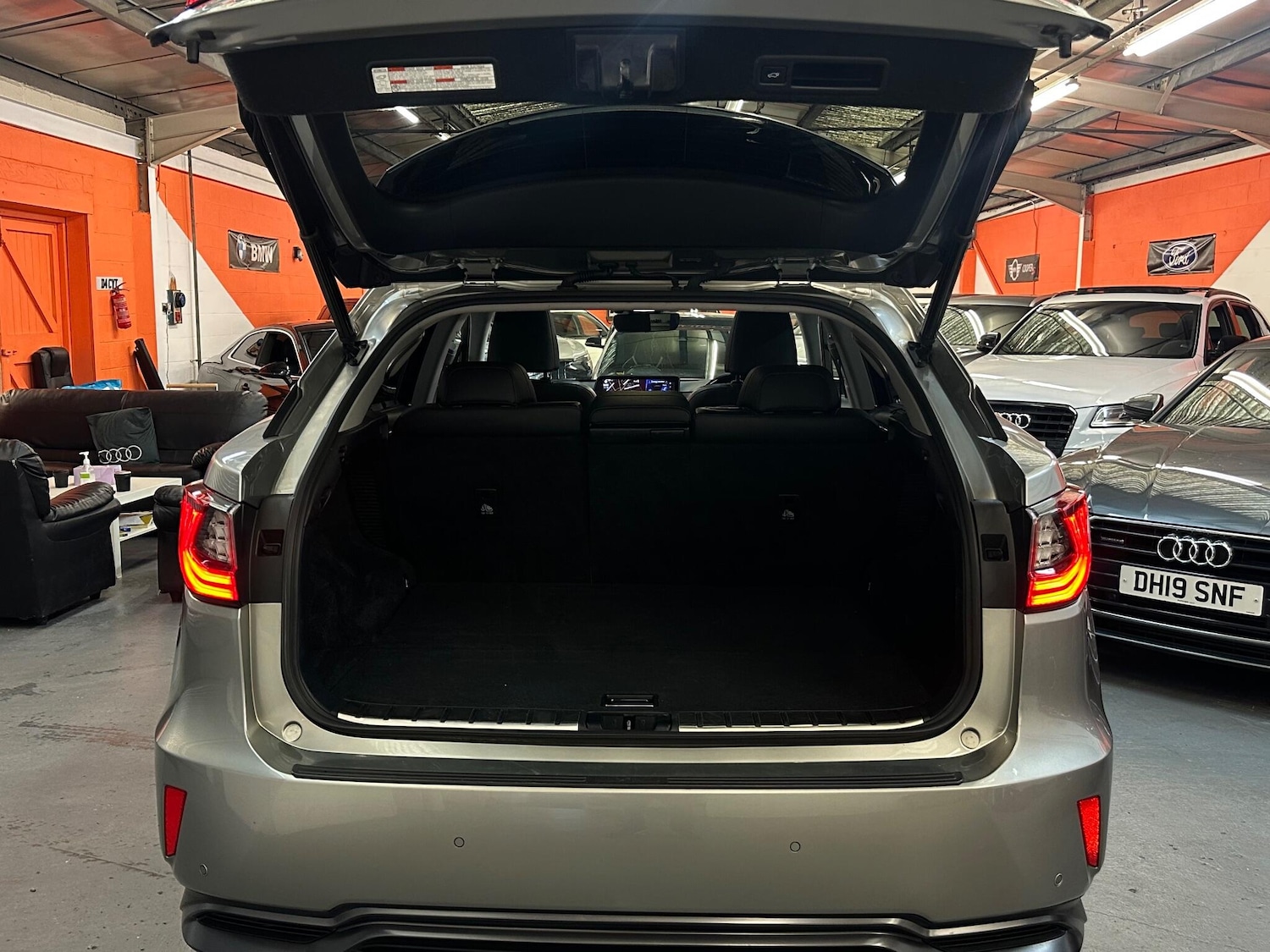 Used Lexus RX for sale - 76752454: Photo 19