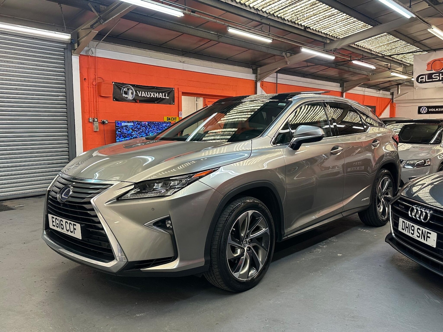 Used Lexus RX for sale - 76752454: Photo 5