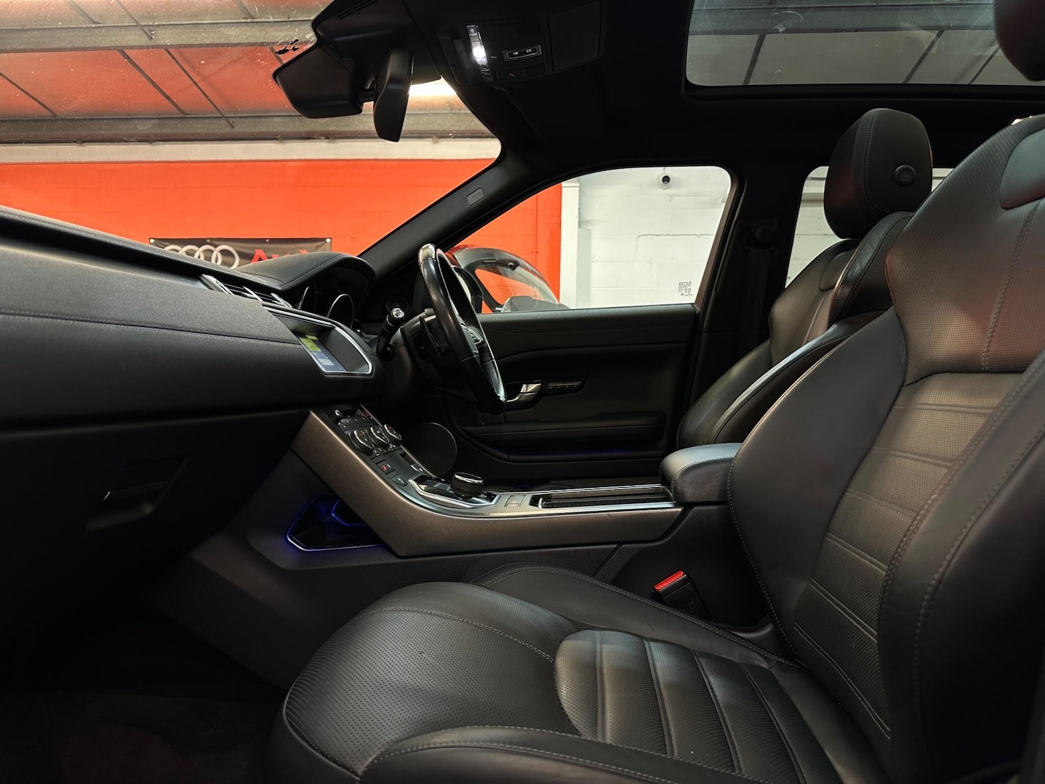 Used Land Rover Range Rover Evoque 2018 for sale - 77853591: Photo 13