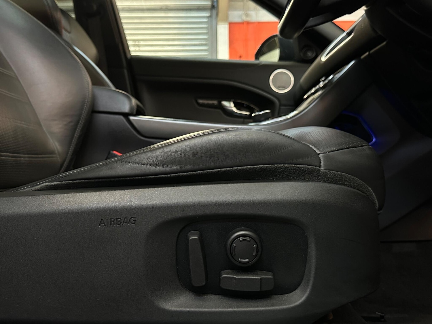 Used Land Rover Range Rover Evoque 2018 for sale - 77853591: Photo 33