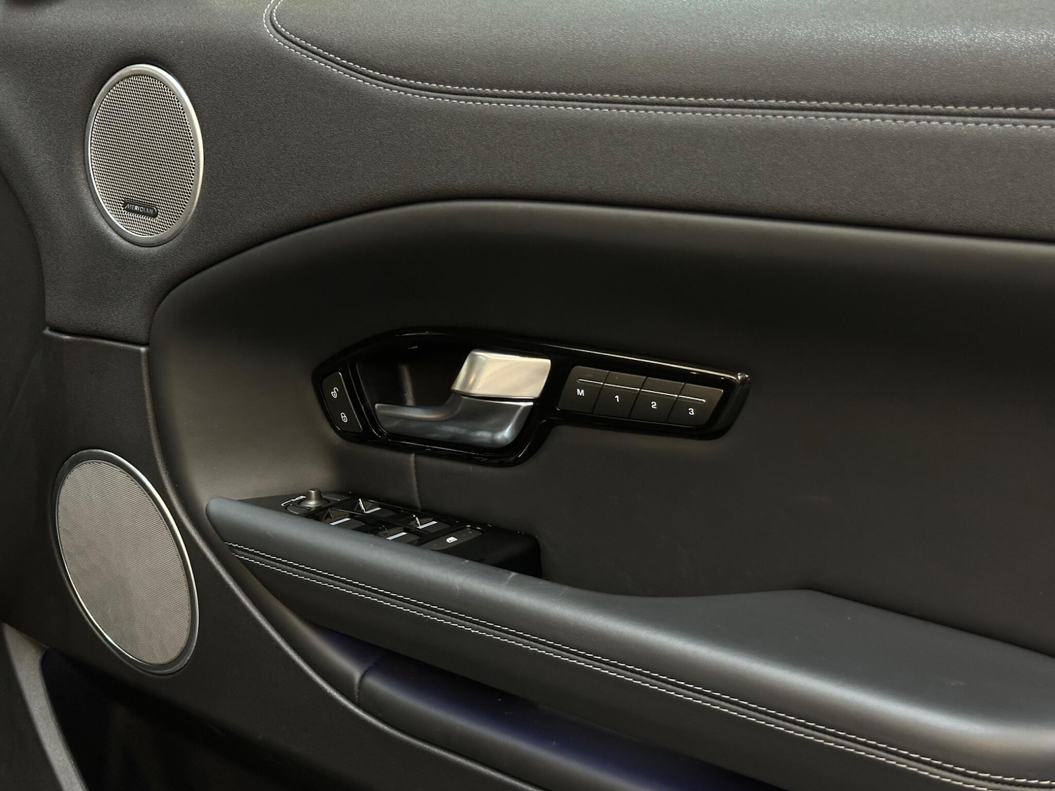 Used Land Rover Range Rover Evoque 2018 for sale - 77853591: Photo 34