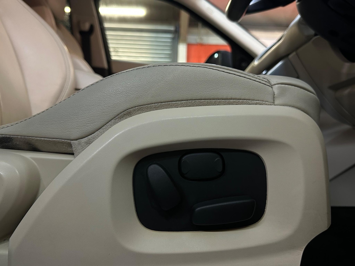 Used Land Rover Range Rover Evoque for sale - 76995718: Photo 34