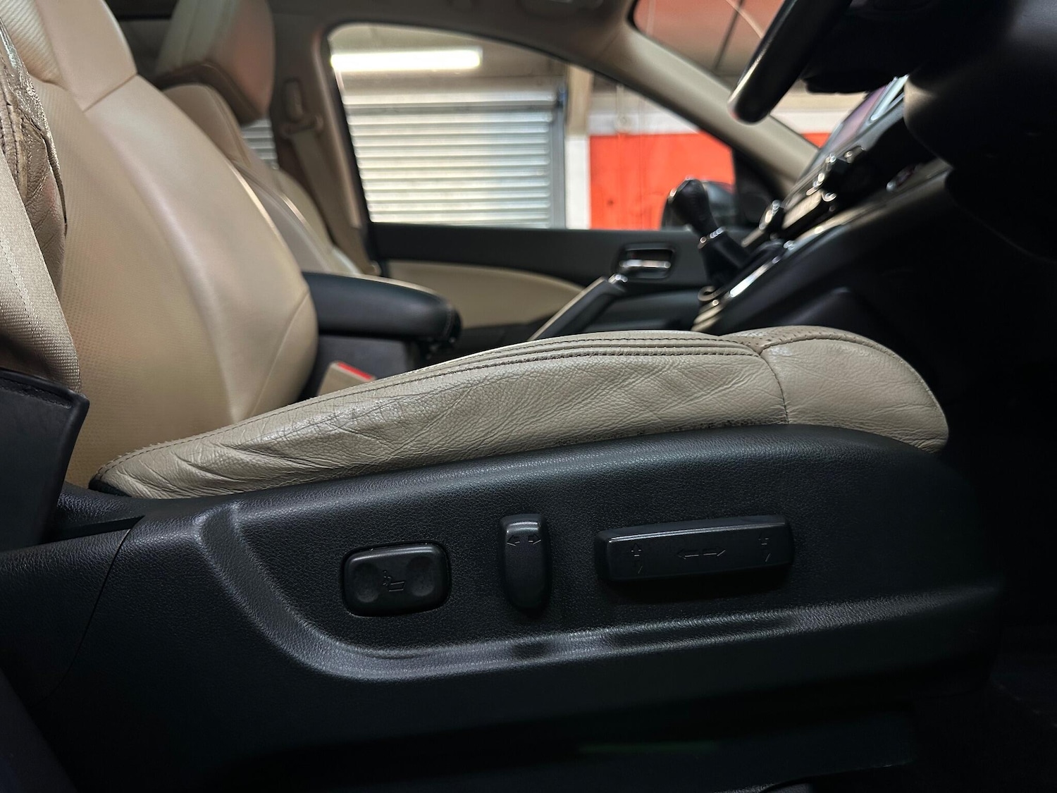 Used Honda CR-V for sale - 76473839: Photo 34