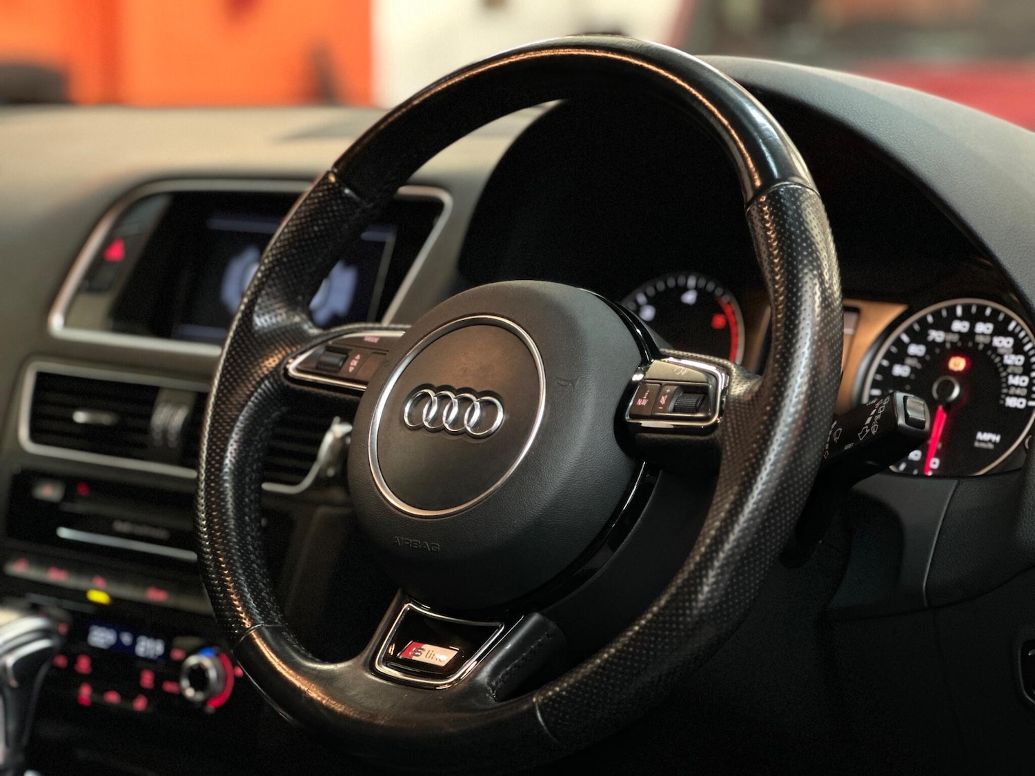 Used Audi Q5 2016 for sale - 76377942: Photo 27