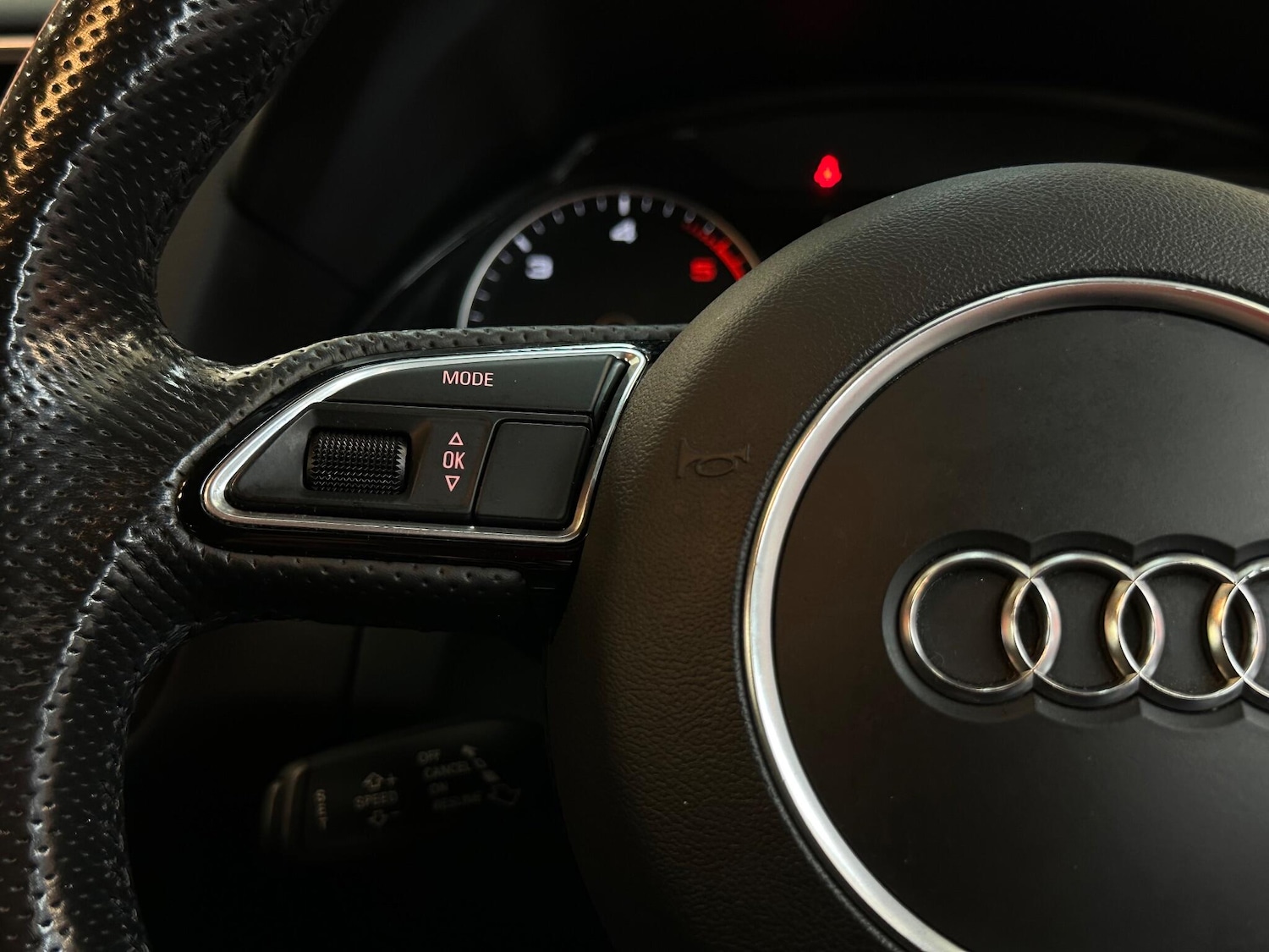 Used Audi Q5 2016 for sale - 76377942: Photo 28