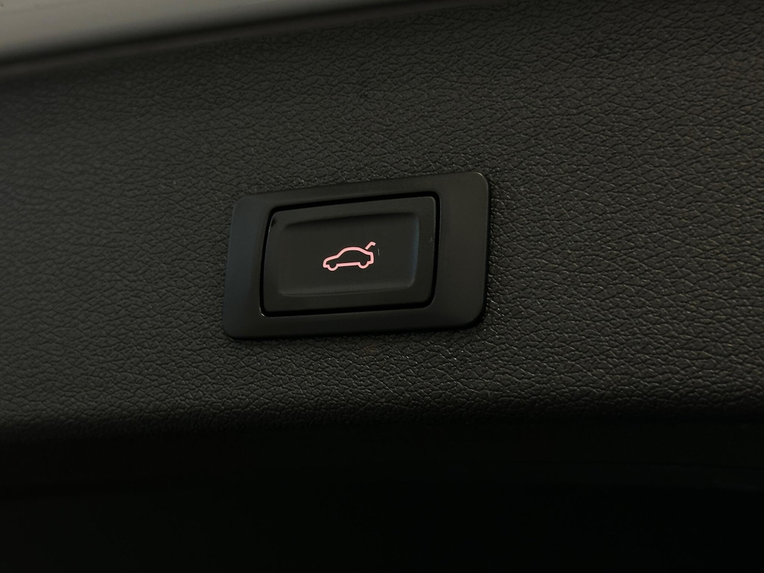 Used Audi Q5 2016 for sale - 76377942: Photo 31