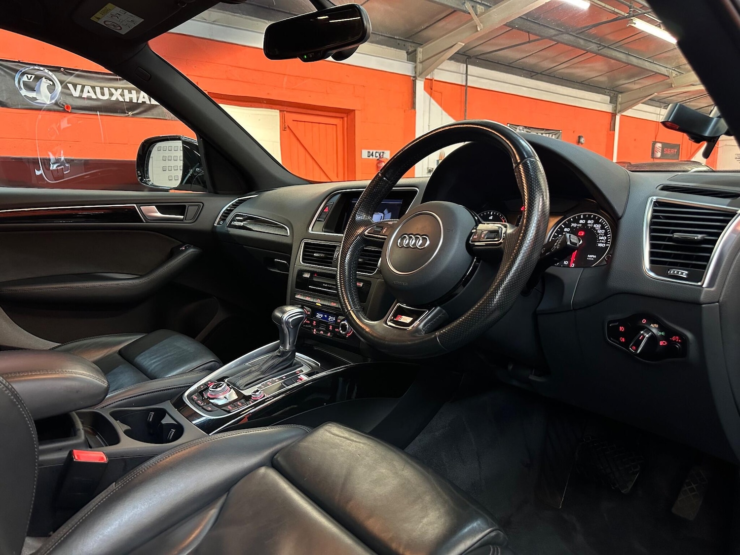 Used Audi Q5 2016 for sale - 76377942: Photo 9