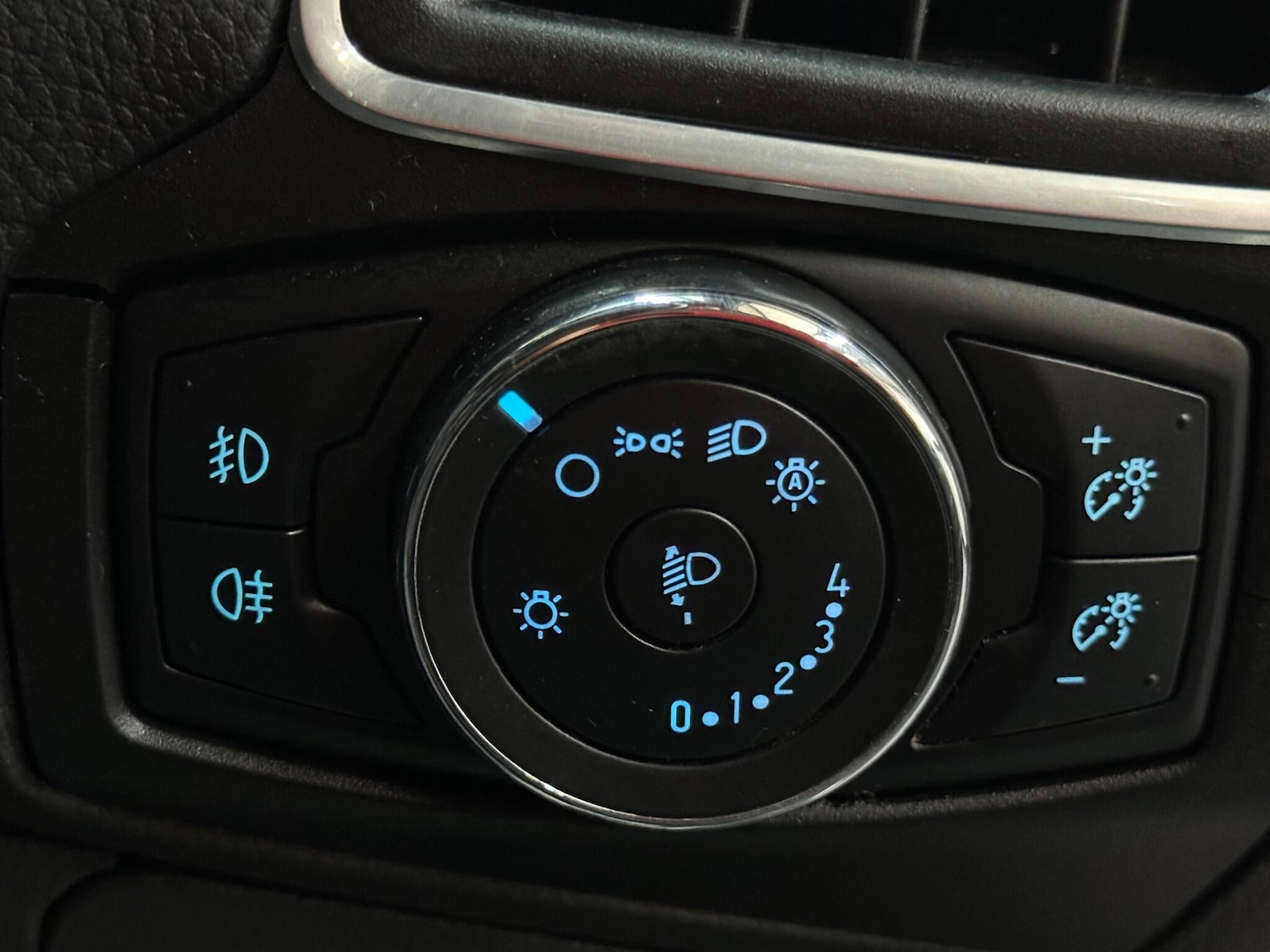 Used Ford Focus 2013 for sale - 78047149: Photo 29