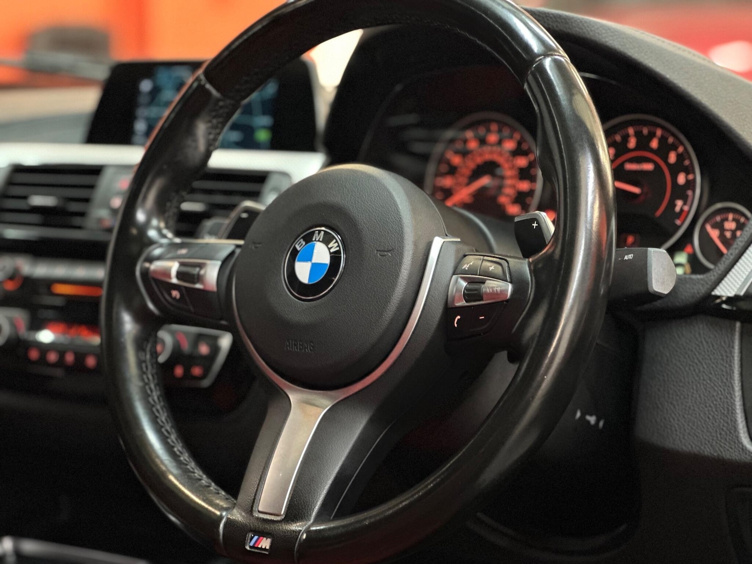 Used BMW 3 Series 2017 for sale - 76689498: Photo 29