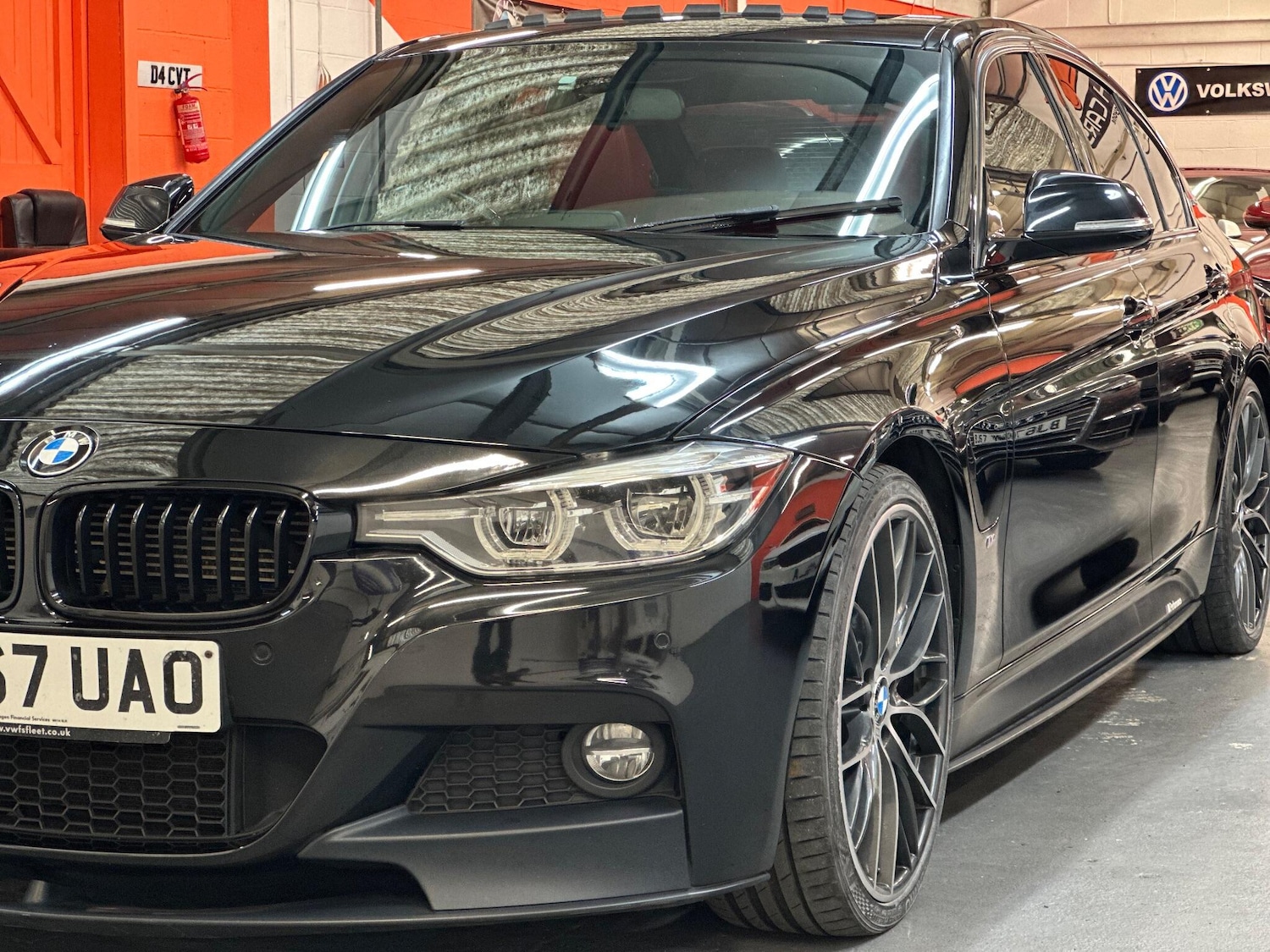 Used BMW 3 Series 2017 for sale - 76689498: Photo 37