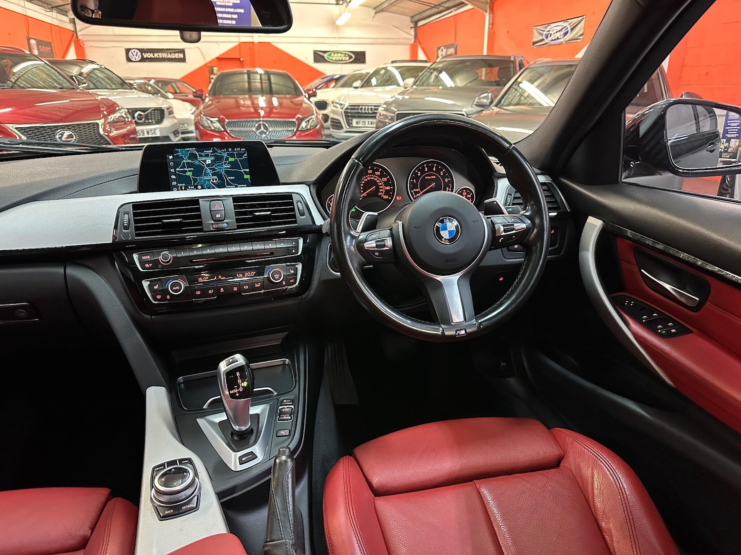 Used BMW 3 Series 2017 for sale - 76689498: Photo 40