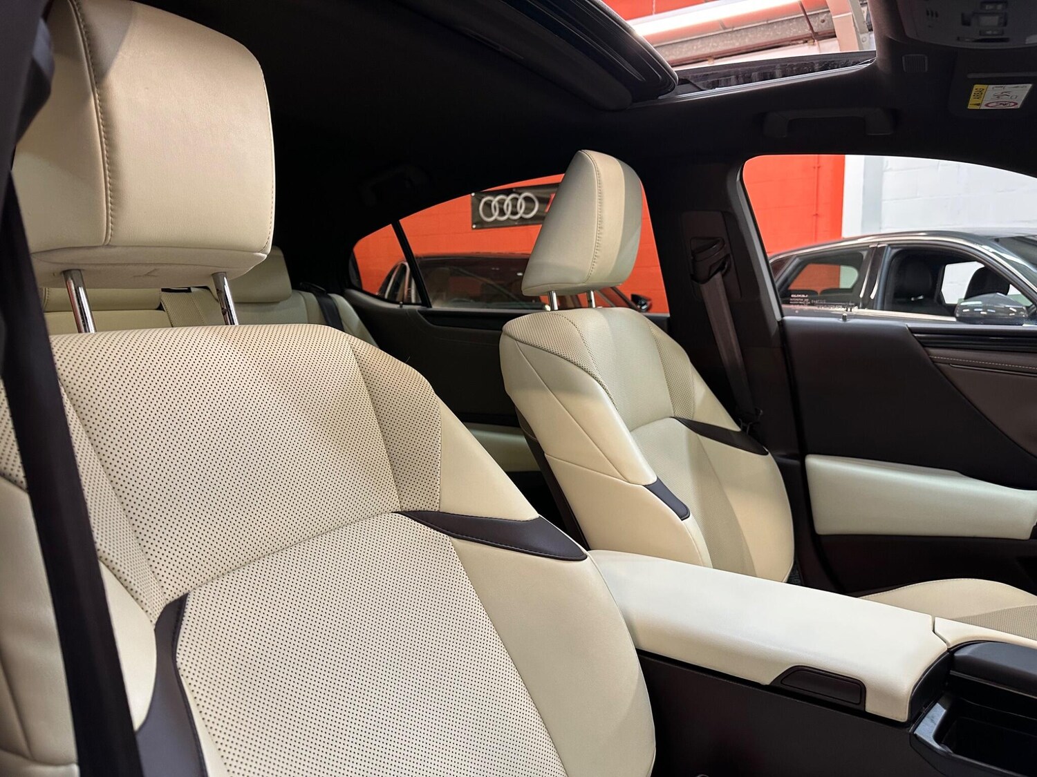 Used Lexus ES 2021 for sale - 77705376: Photo 16