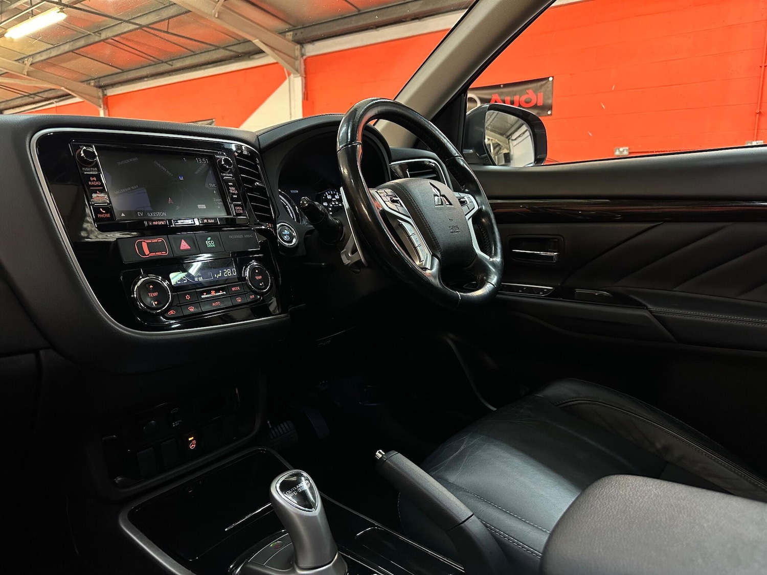 Used Mitsubishi Outlander 2016 for sale - 76886481: Photo 22